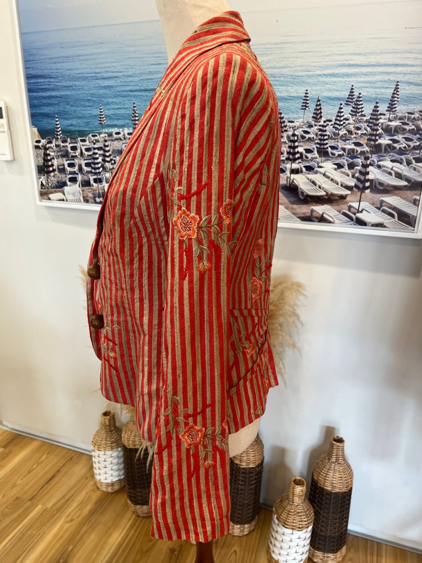 ANDREA MOORE Blazer Beige with Red Stripes Size 10