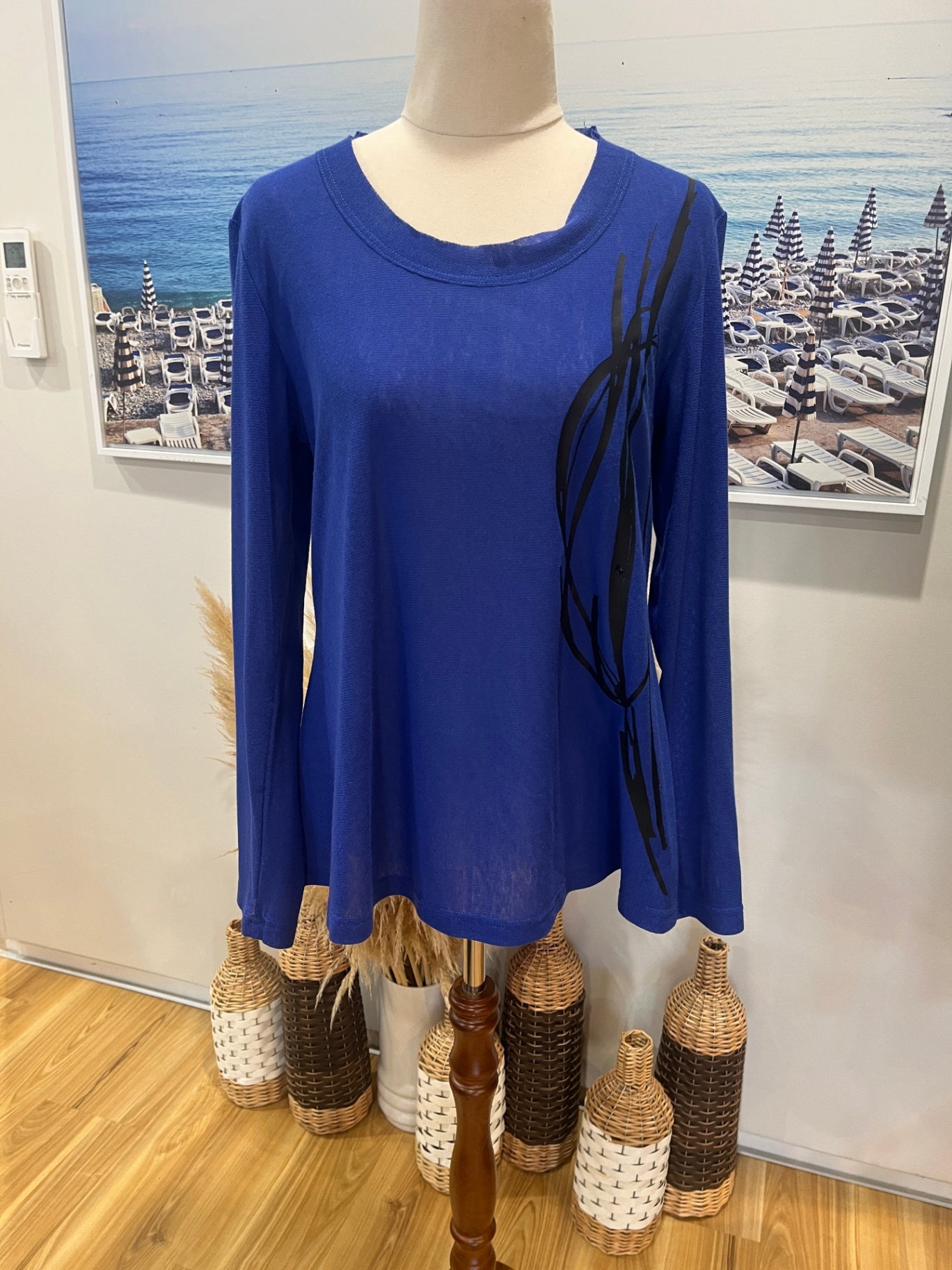 Bright Blue Top with Black Feature Design – Women's XS | Bold & Stylish