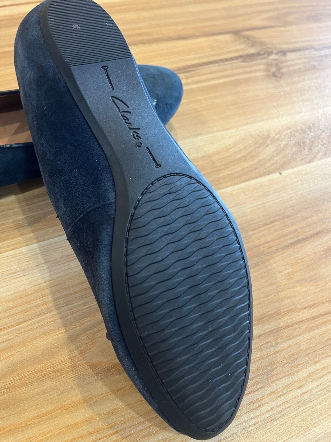 Clarks Blue Faux Suede Ballet Flats – Size 39.5 | Classic & Comfy