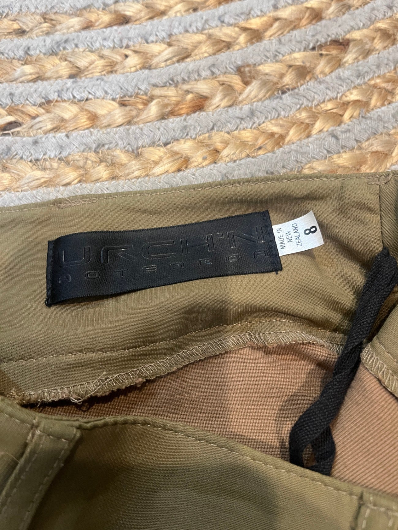 Urch'n Army Green Skirt – Size 8 | Casual Chic Essential