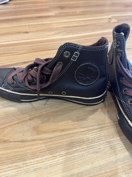 Converse Brown Leather High-Top Sneakers – Size 37.5 | Classic & Stylish