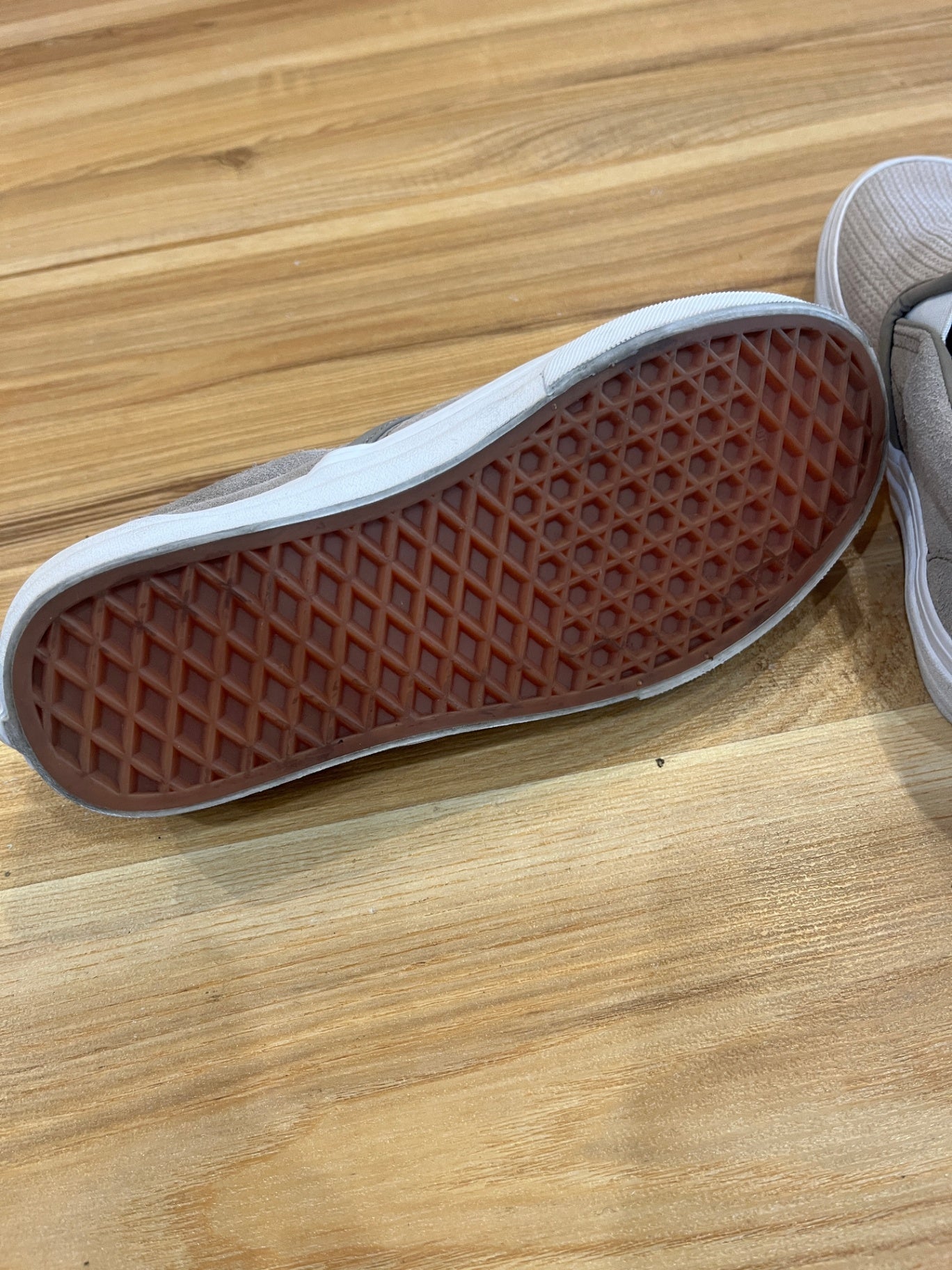 Converse Brown Leather High-Top Sneakers – Size 37.5 | Classic & Stylish