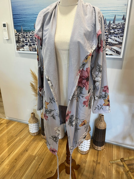 [SALE] Helga May Grey Floral Longline Sweatshirt | Women's Size Large