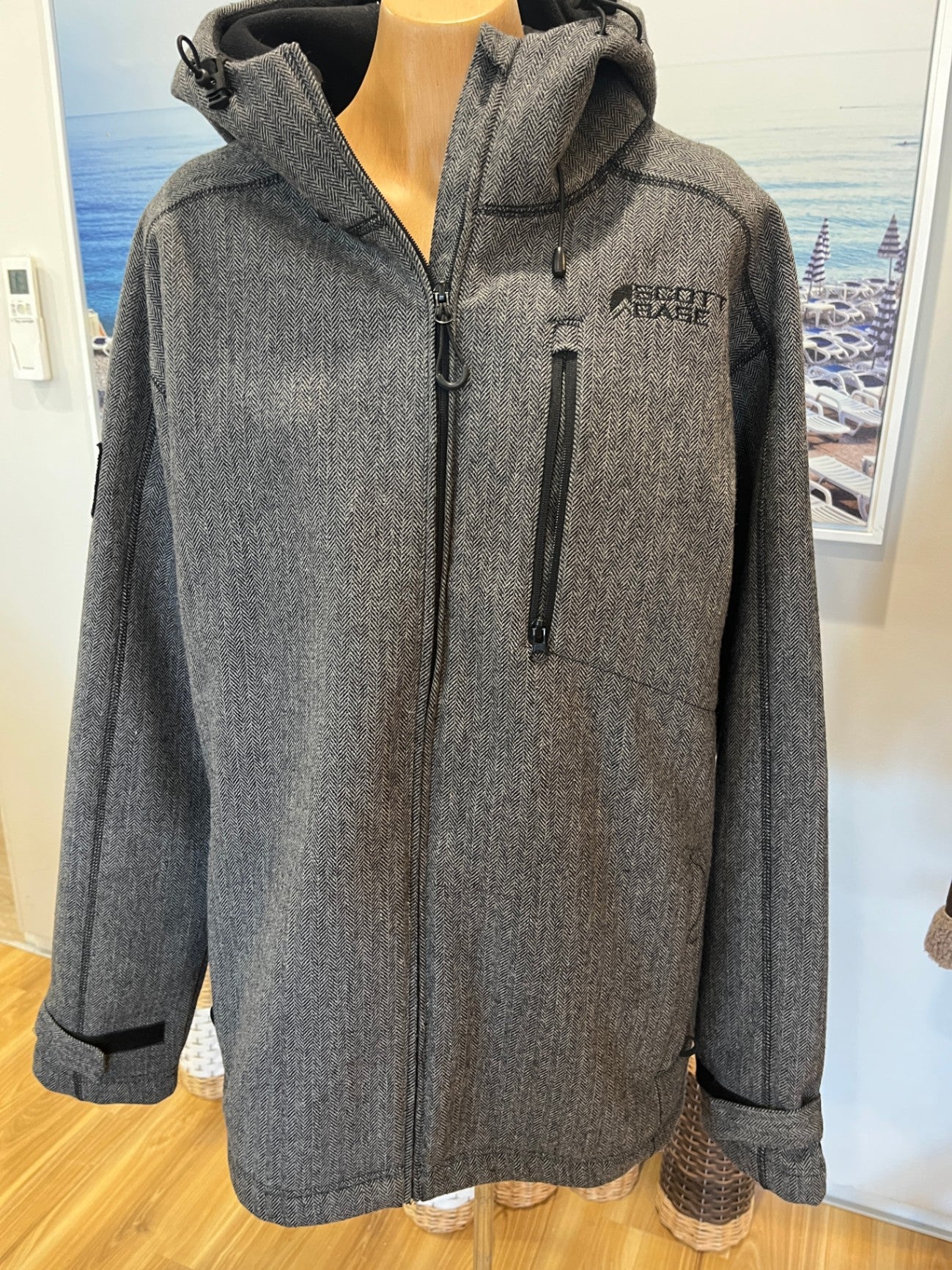 Men's Scott Base British Antarctic Expedition Series Hooded Houndstooth Jacket - Size Large
