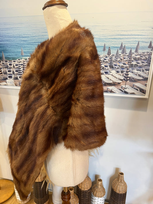 [SALE] Cape Chestnut Tan/Brown Faux Fur Fully Lined Stole Wrap