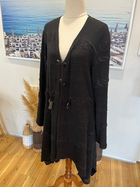 Marilyn Seyb Black Embossed Coat | Size 16 | Textured Statement Outerwear