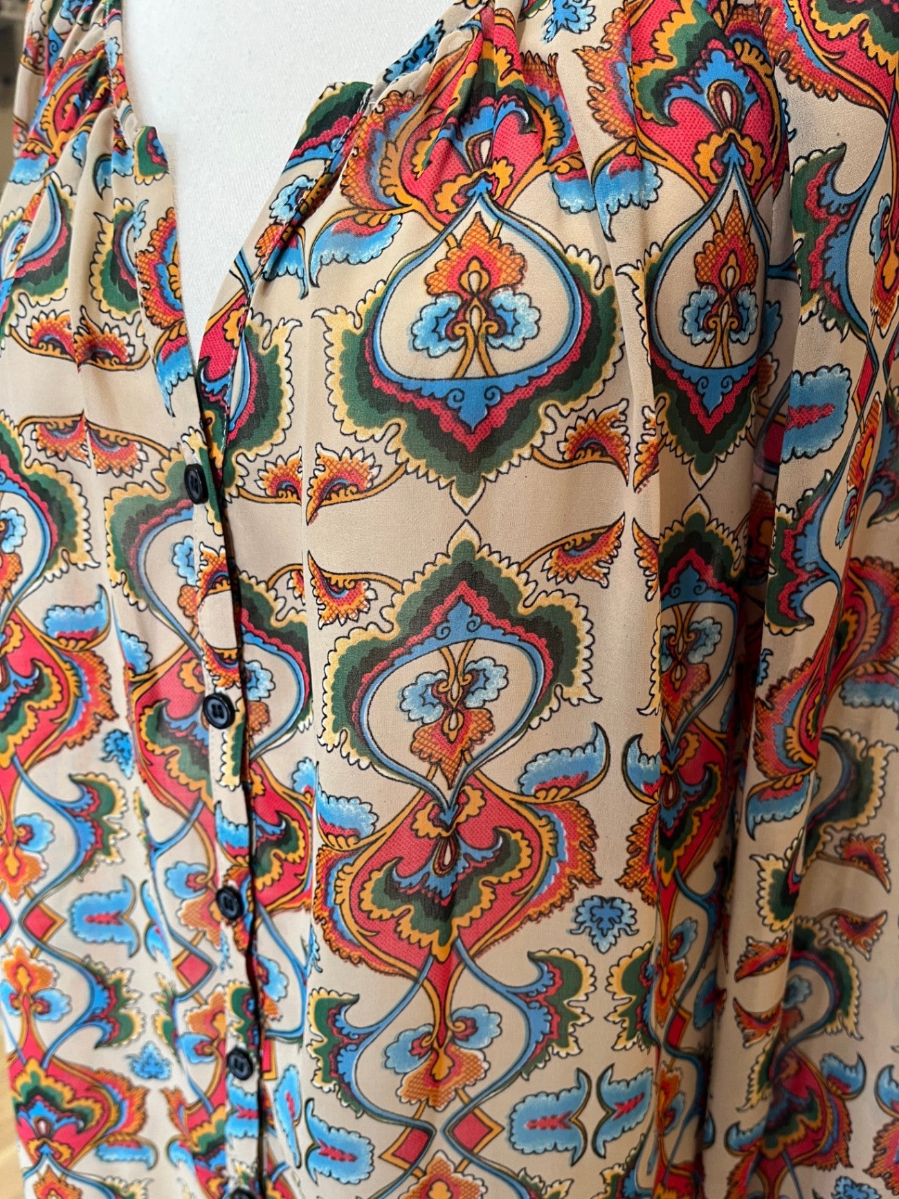 Atmosphere Studio Paisley Blouse Size 10 | Beige Flowy Boho Top