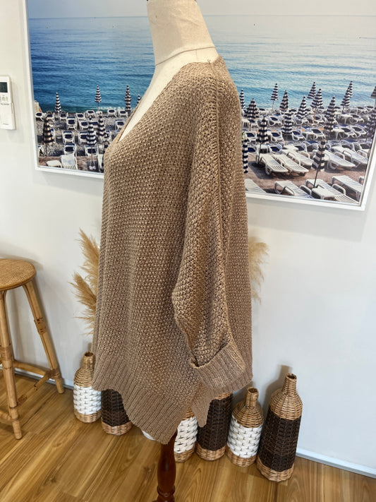 Halo & Hazard Beige Knit Jersey Top | Relaxed Fit | 3/4 Sleeve | Size M