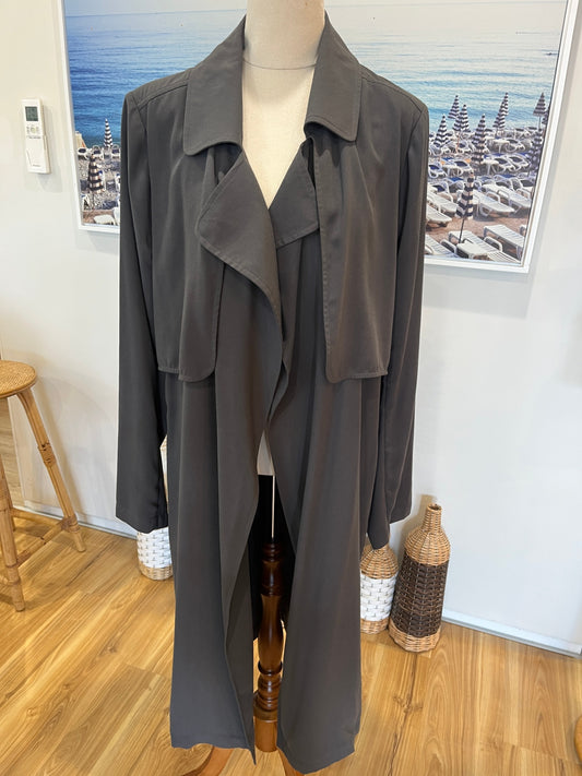 Max Lightweight Trench Style Coat – Mid Grey | Size 16 | Tie Waist