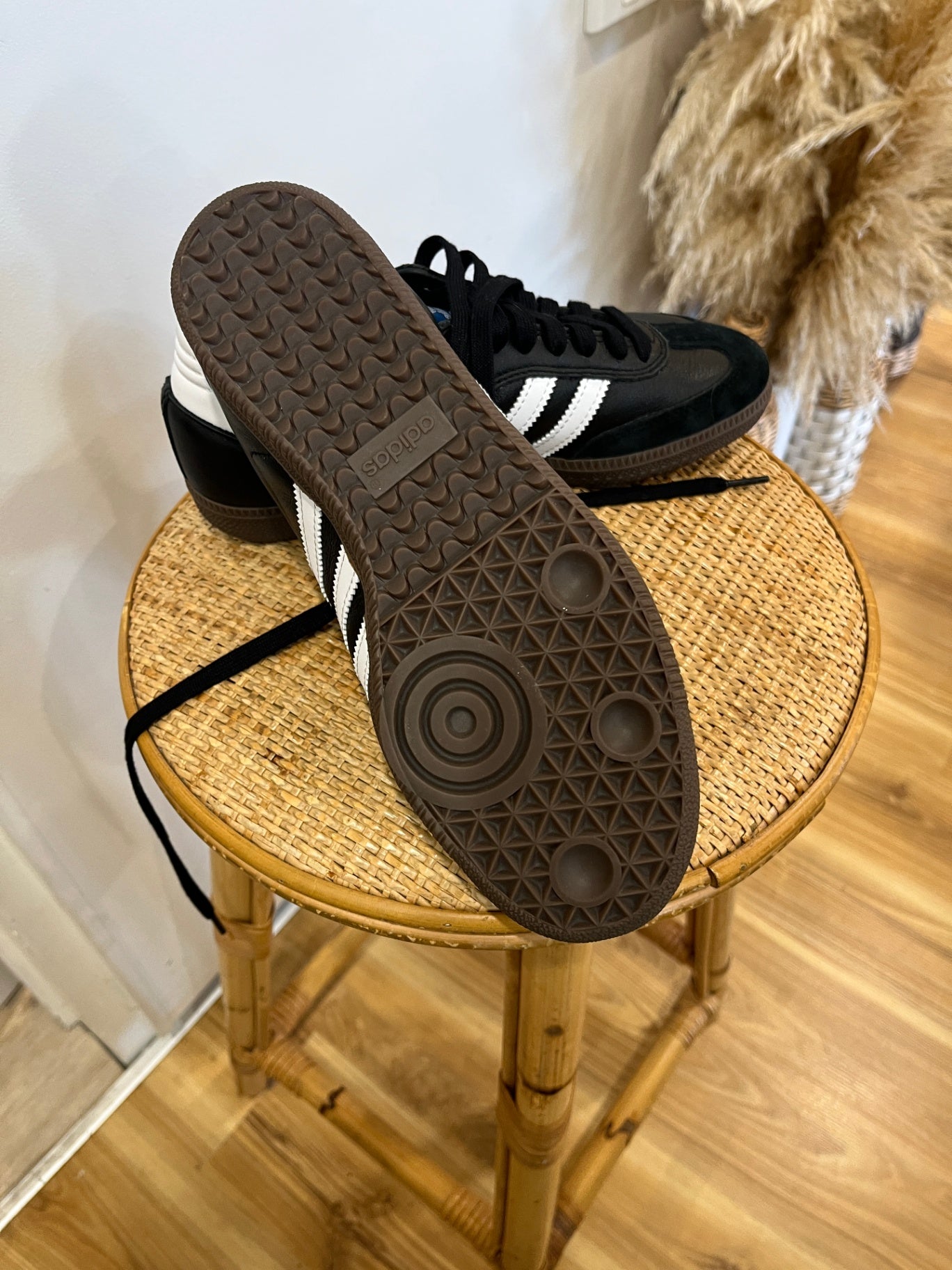 Adidas Samba Sneakers Black & White | US 5.5 / UK 5