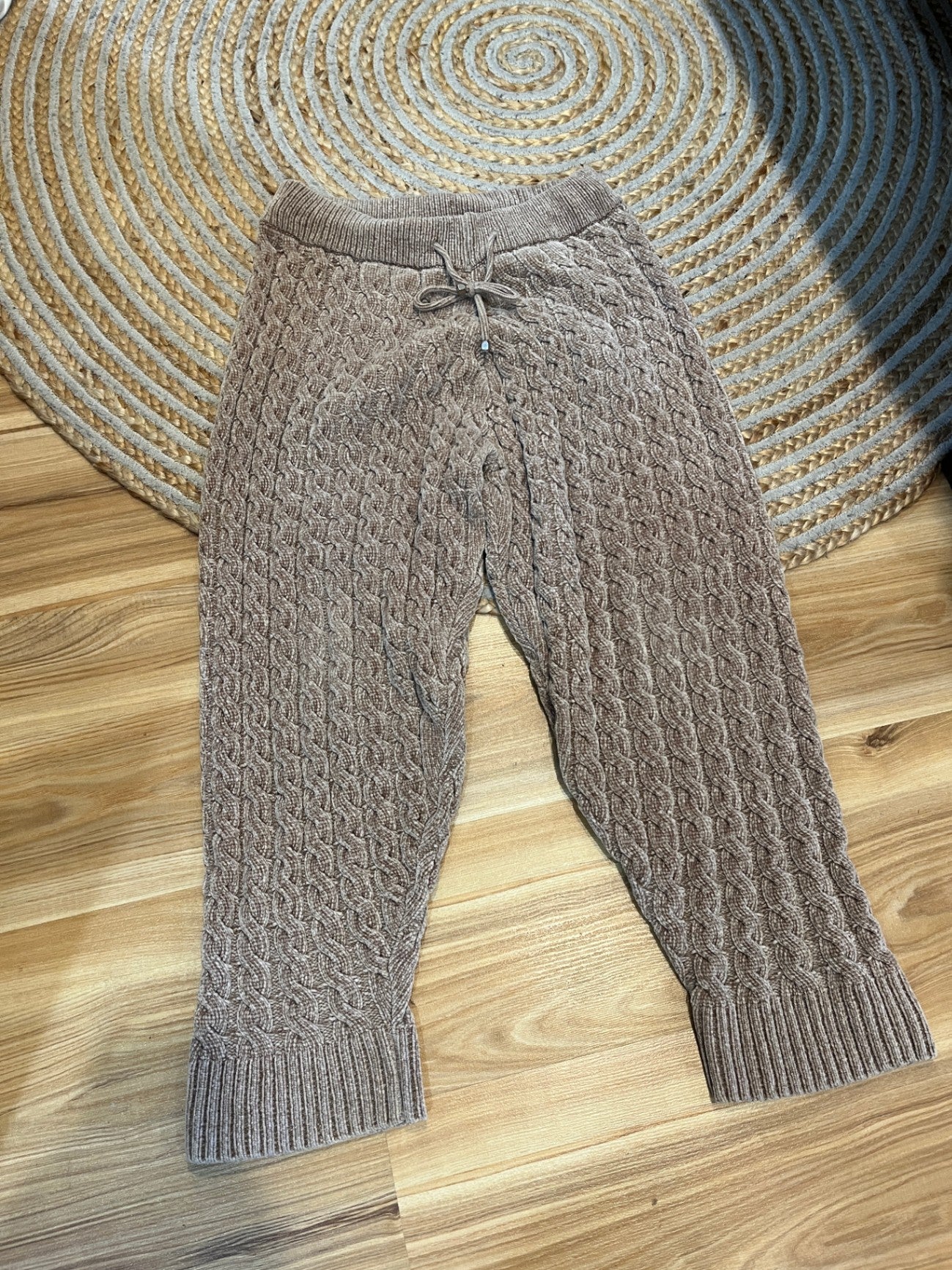 Simple + Sunday 2-Piece Chenille Lounge Wear Set - Medium