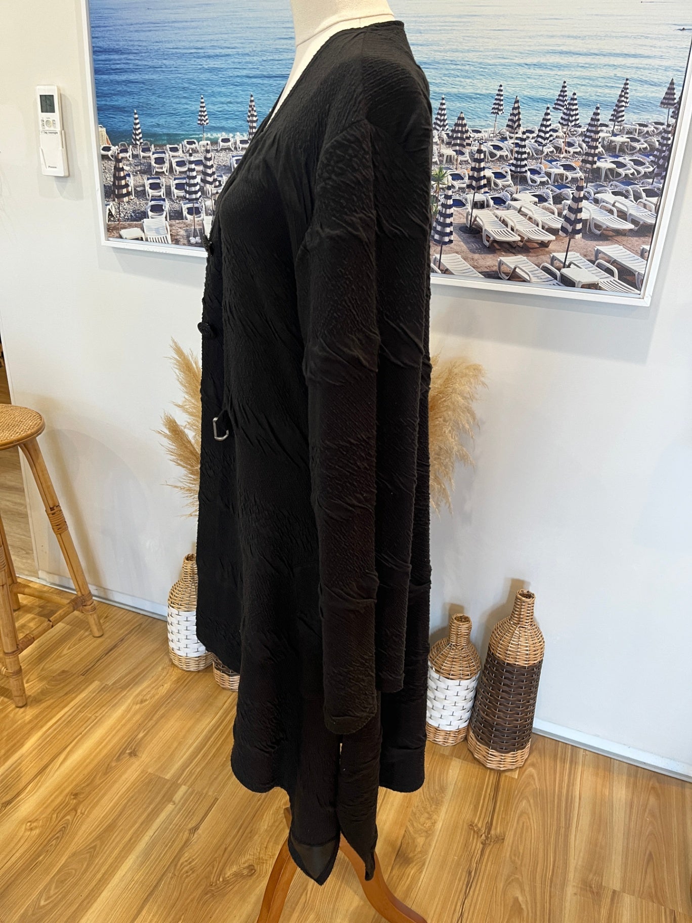 Marilyn Seyb Black Embossed Coat | Size 16 | Textured Statement Outerwear