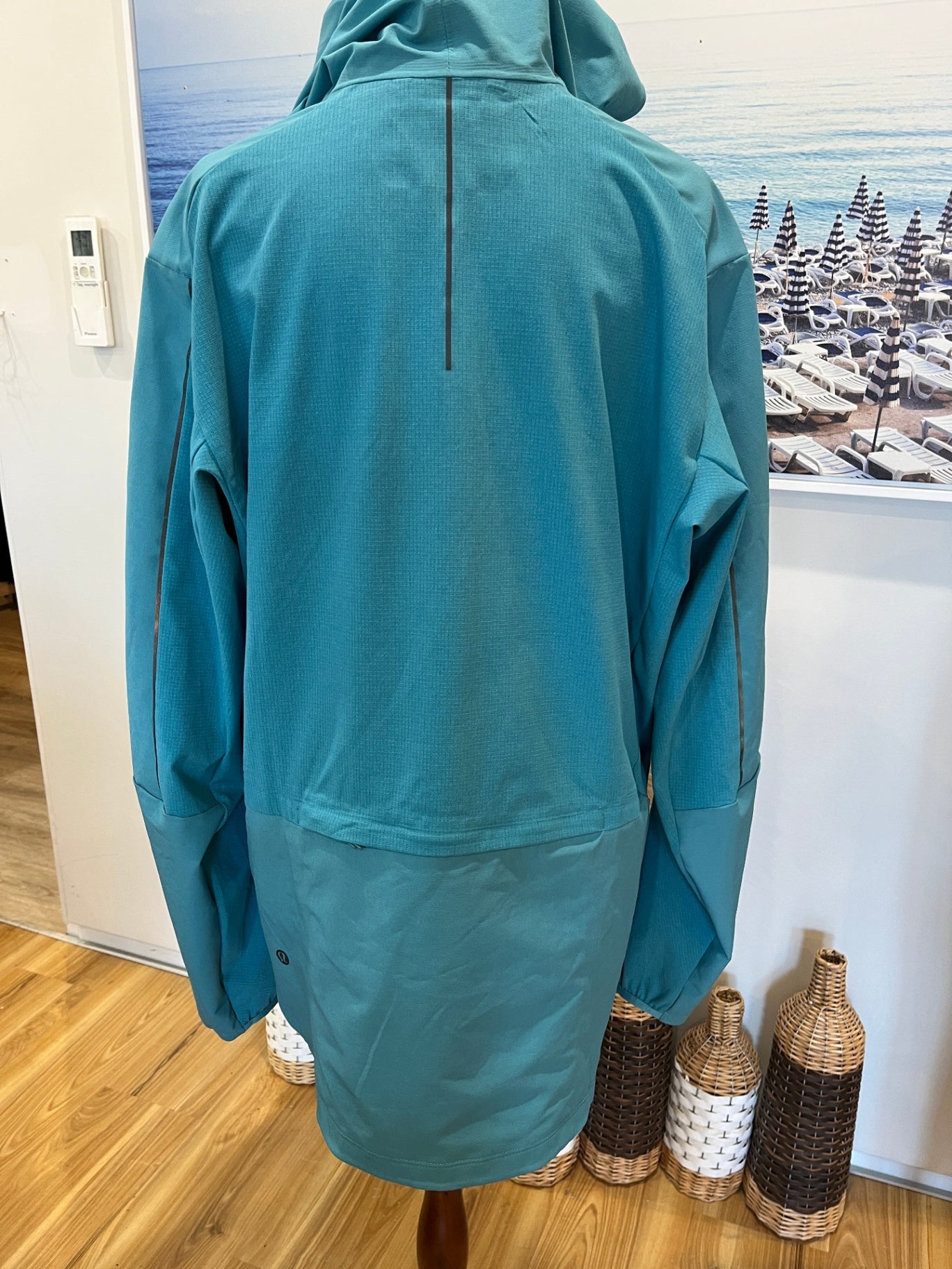 Lululemon Teal Rain Jacket | Lightweight Waterproof | Large