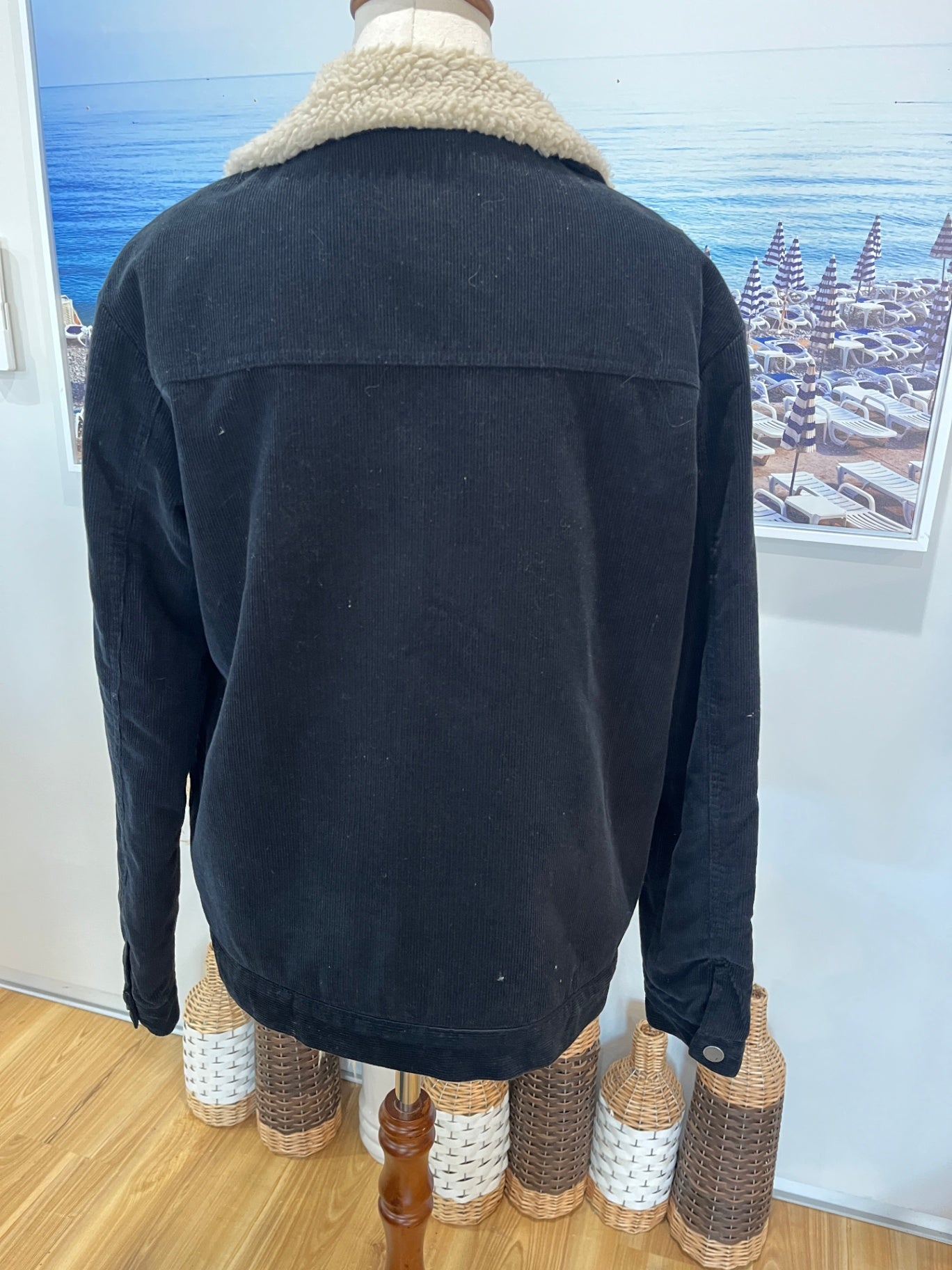 ROXY Black Corduroy Sheepskin Jacket | Cozy Winter Style | Small