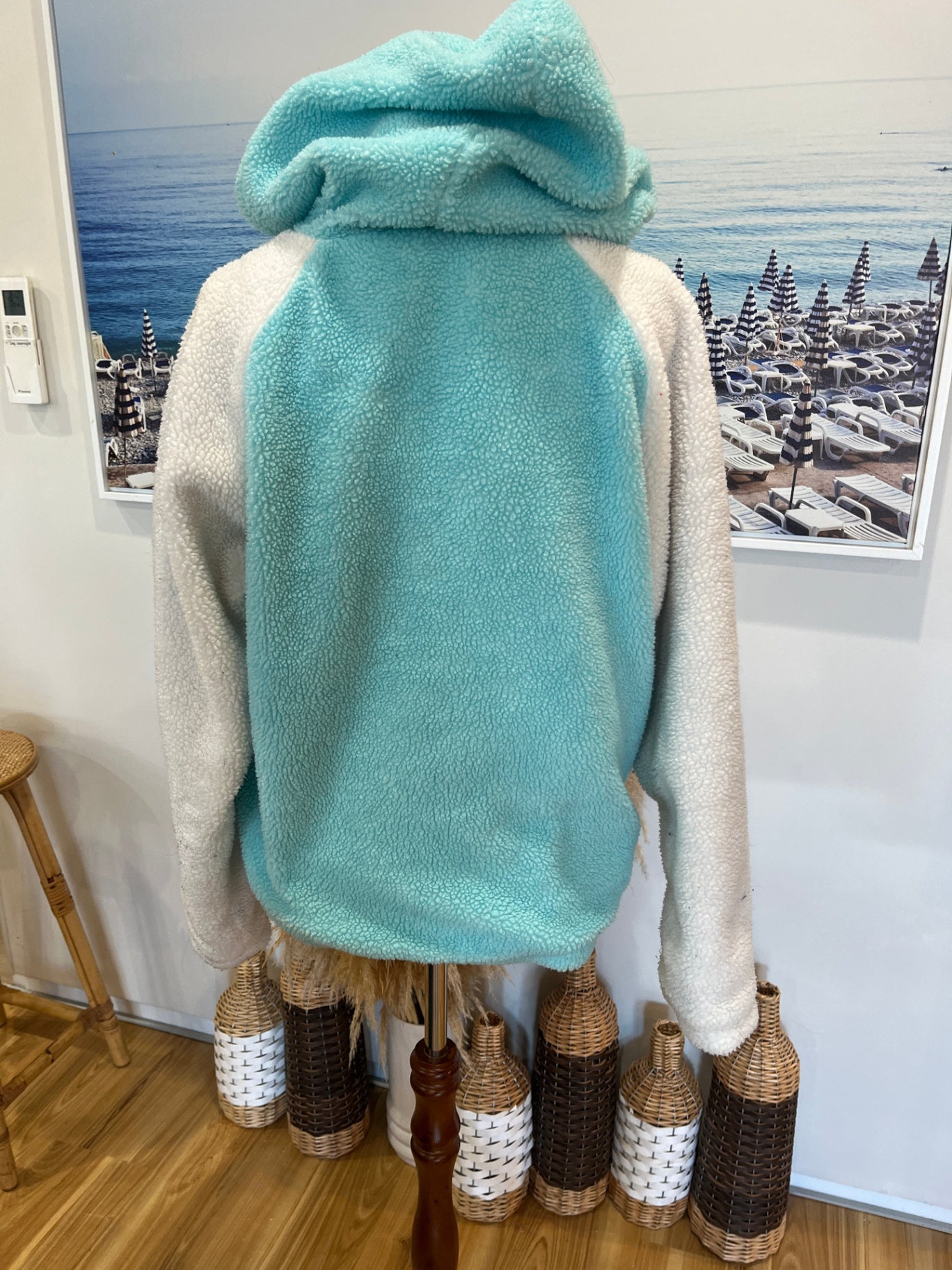 Billabong Fleece Winter Jacket – Turquoise & White | Size 12 | Thick Warm Outerwear