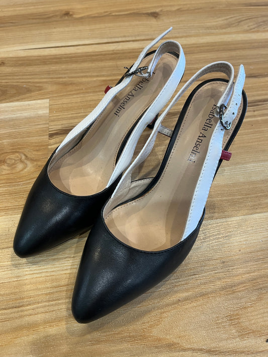 Isabella Anselmi Leather Slip-On Heels – Size 36 | Chic Side Buckle Design