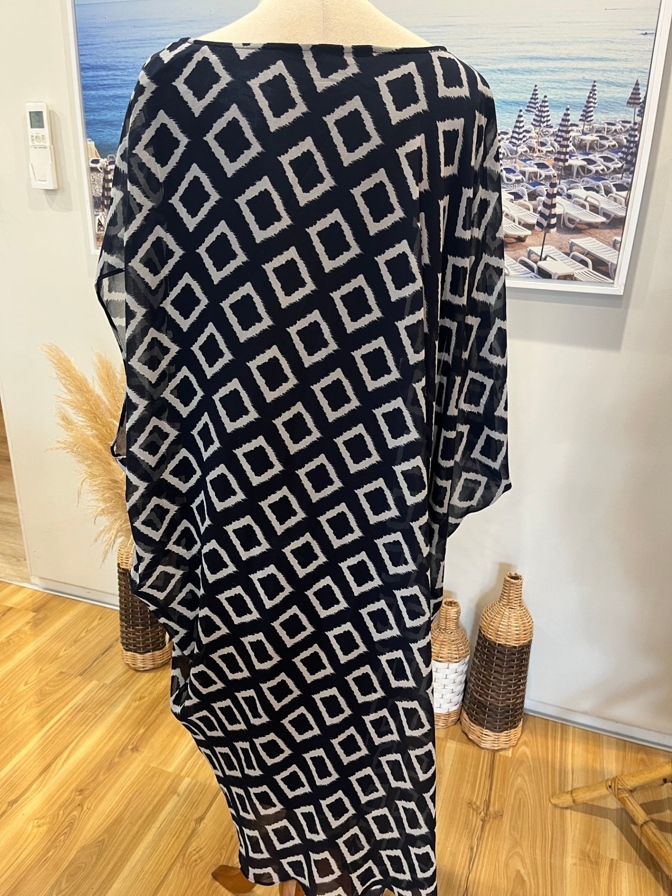 Jigsaw Batwing Dress Size 20 