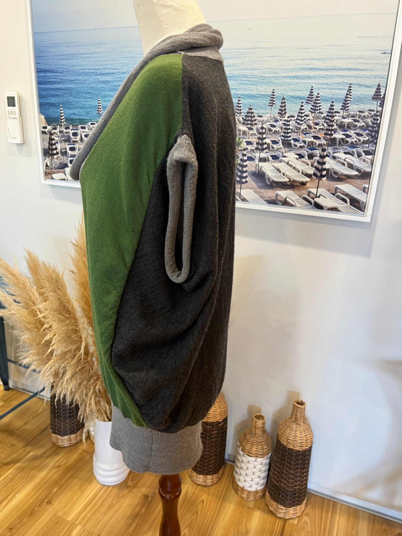 Andrea Moore Silverdale Merino Vest Size 8 – Grey & Green Oversized Knit