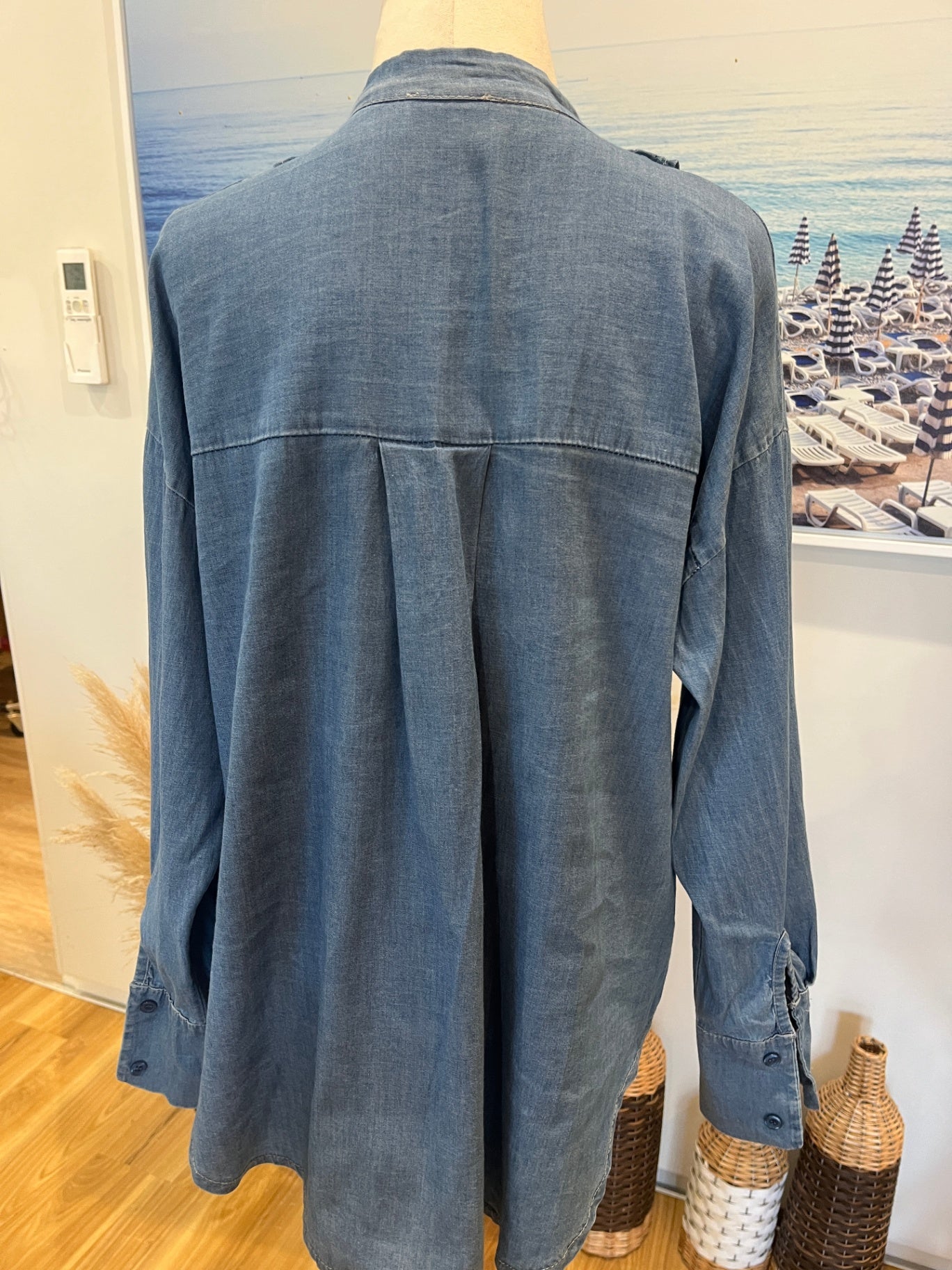 Suzy D London Blue Chambray Frill Detail Button-Up Shirt Size M
