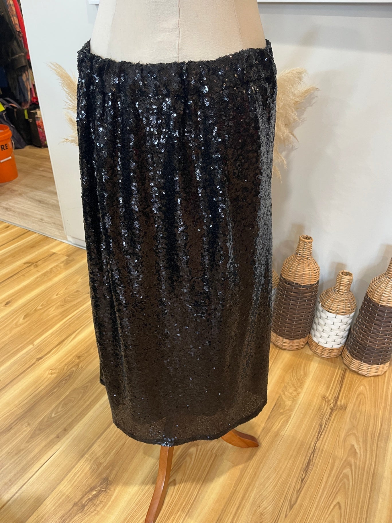 DECJUBA Black Sequin A-Line Skirt — Sparkle & Shine Size S