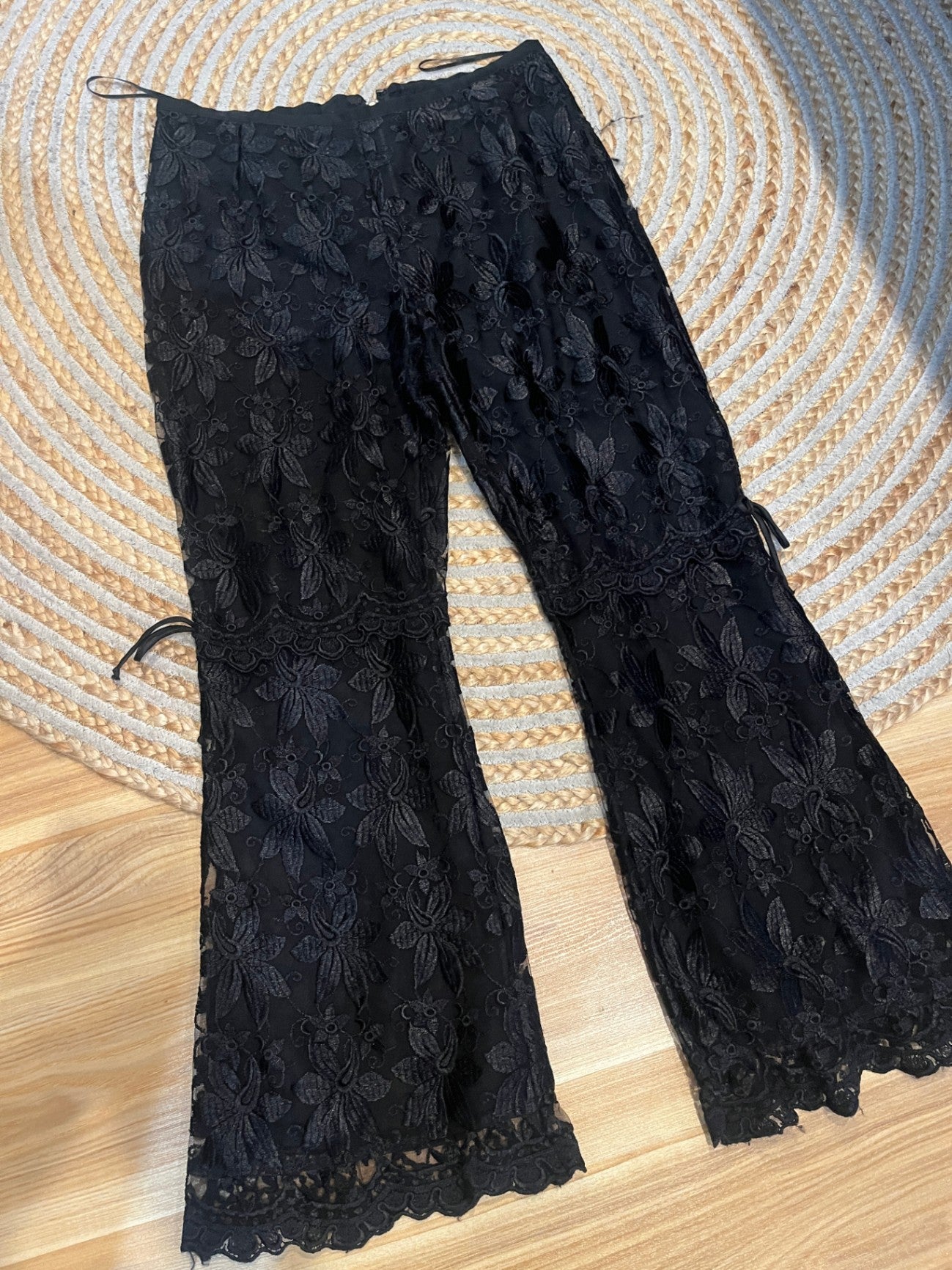 Barbara Lee Black Lace Pants — Size 10