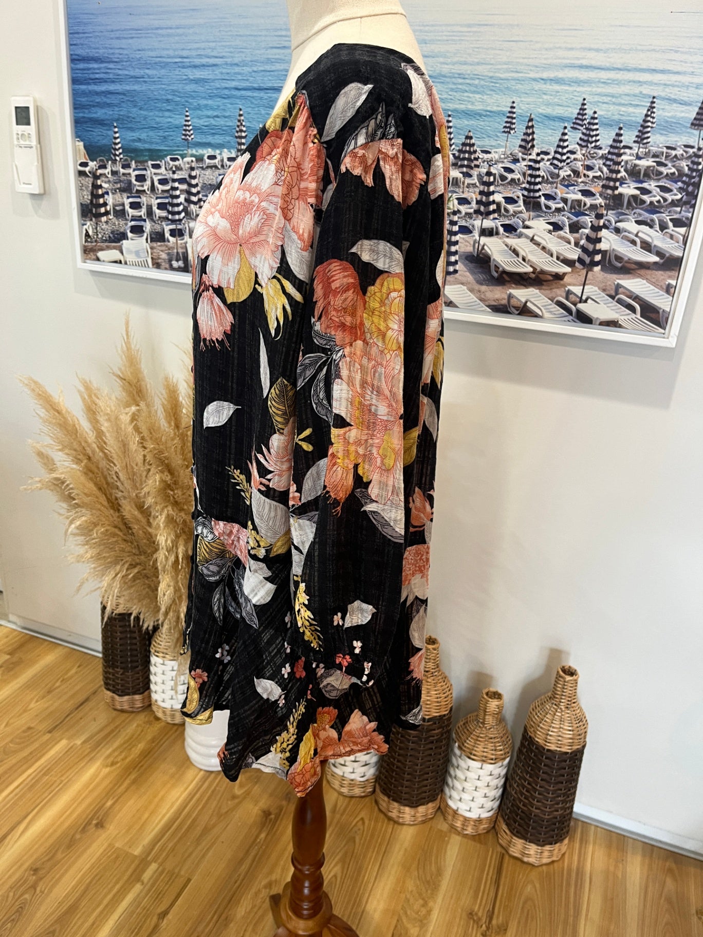 Autograph Floral Top — Flowy Black 3/4 Sleeve, Size 20