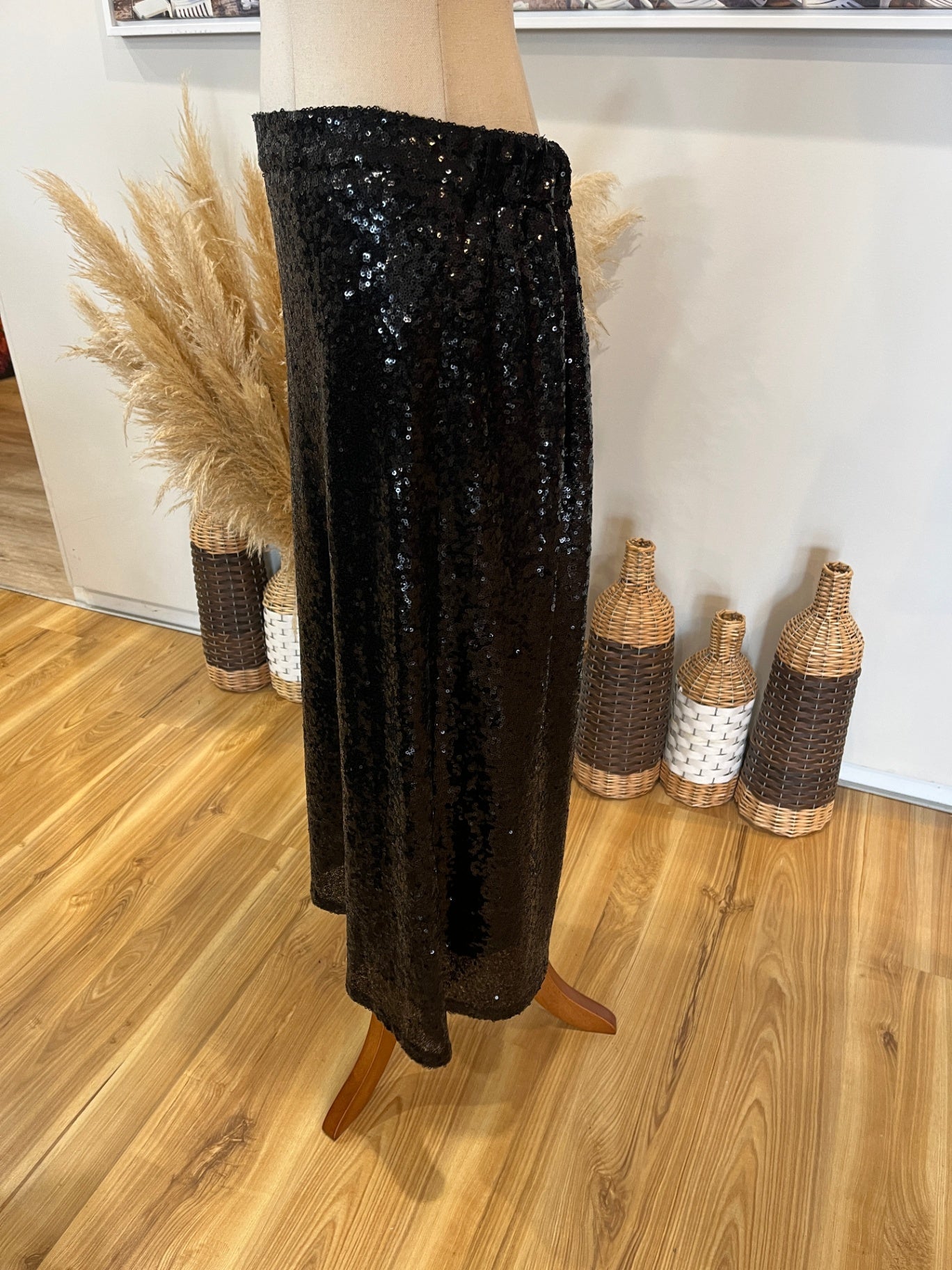 DECJUBA Black Sequin A-Line Skirt — Sparkle & Shine Size S