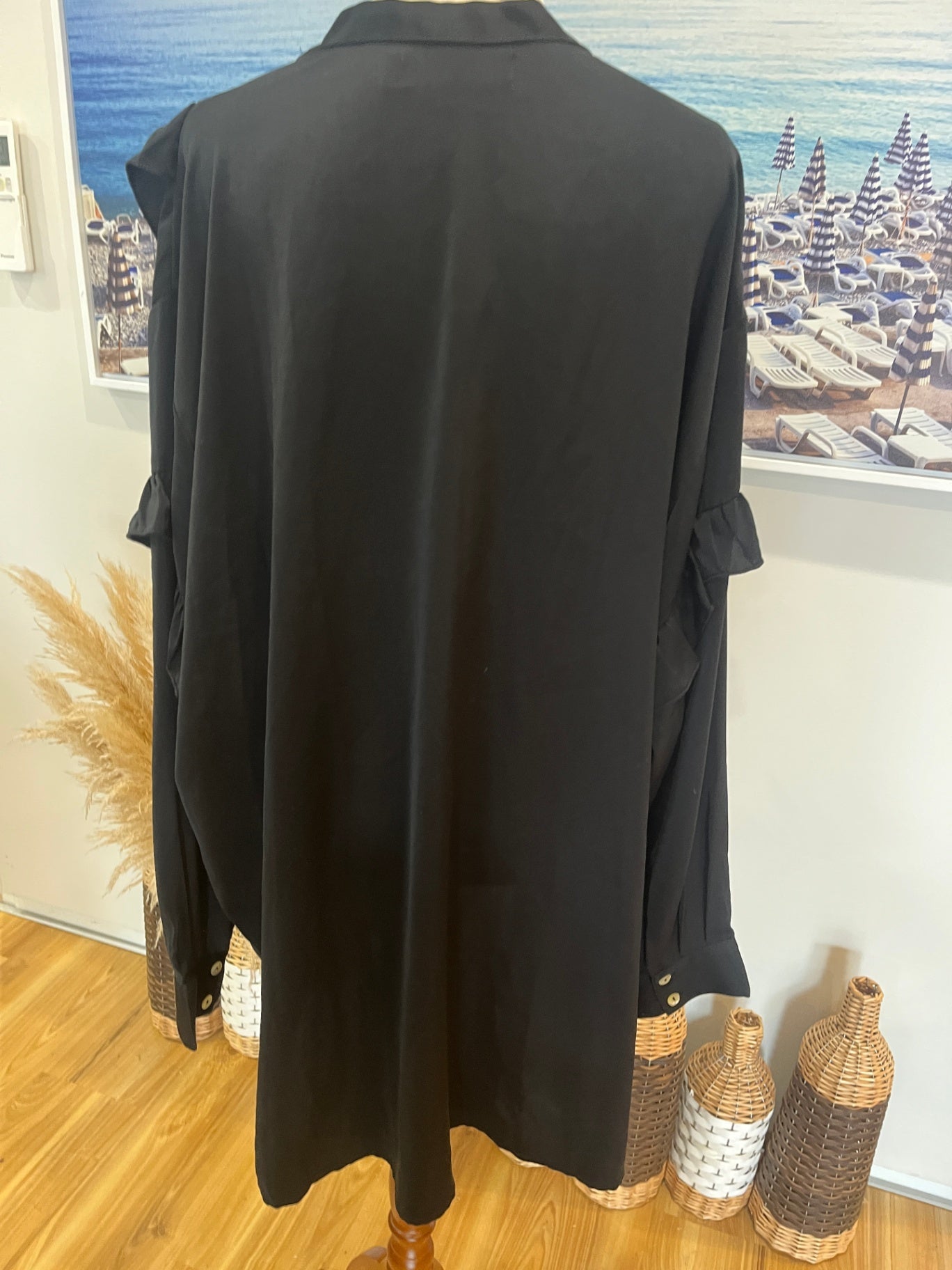 EB&IVE Black Blouse XXL | Long Sleeve Ruffle Detail | Tie-Neck Top