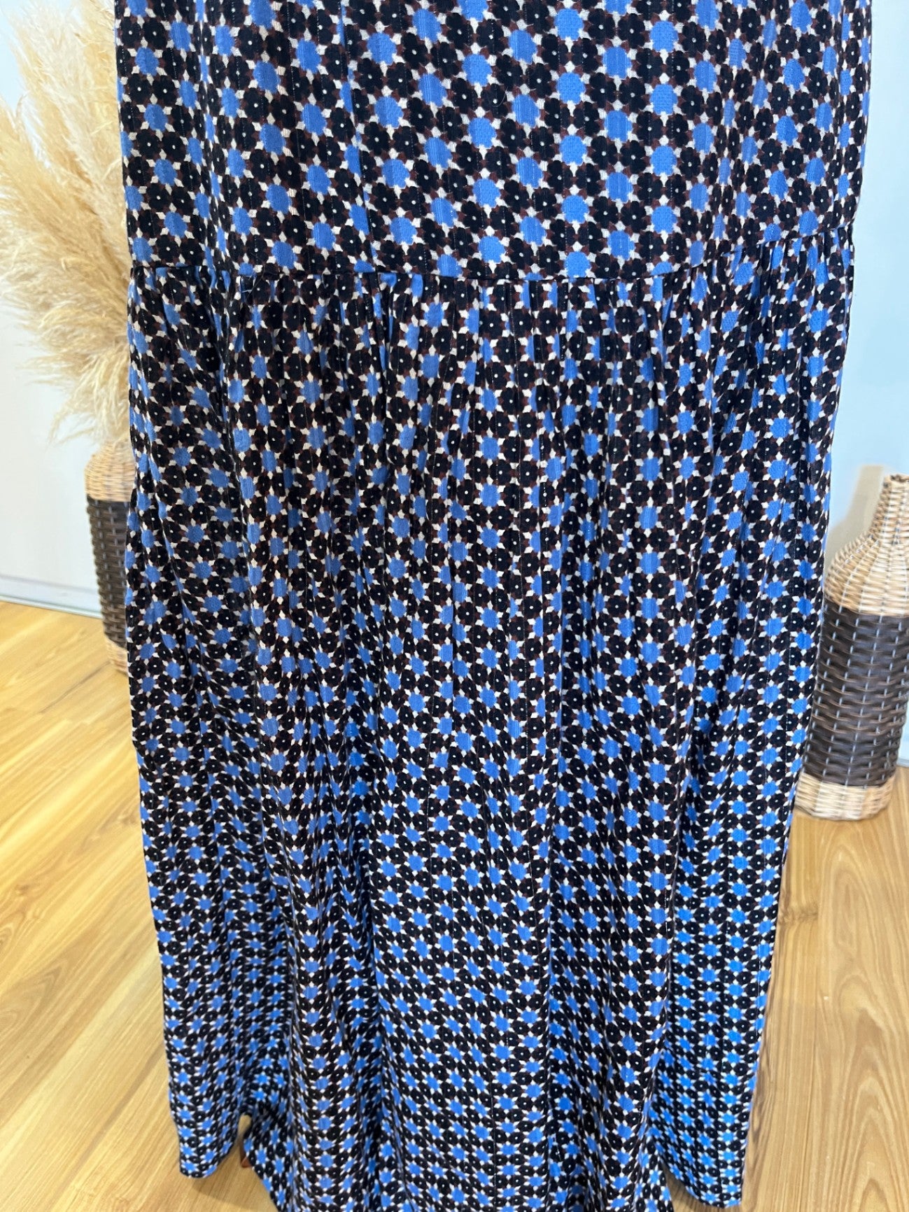 State of Play Tiered Skirt | Blue with Black Floral Print | Size 12