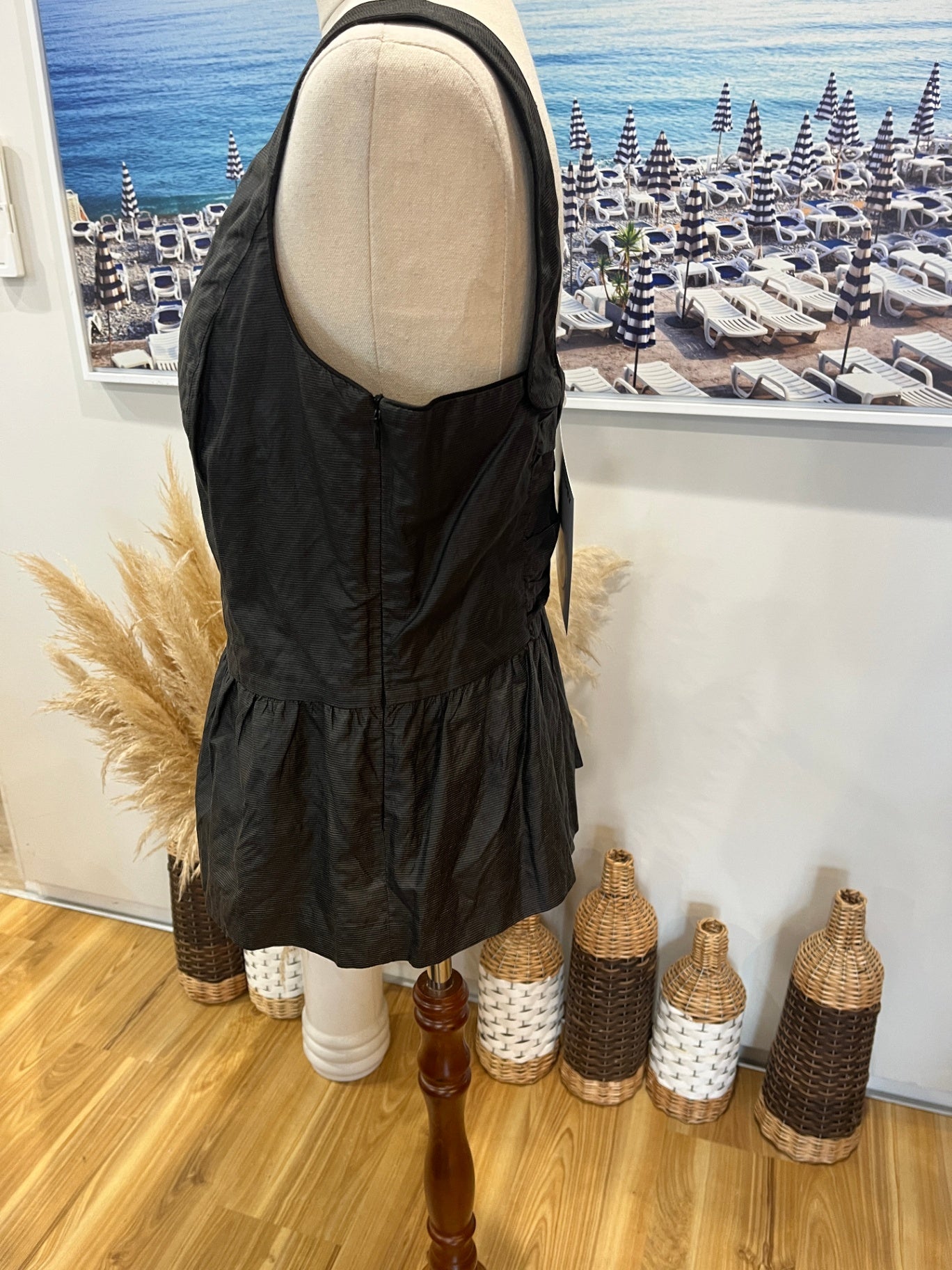Cue Top — Size 12 Very Dark Brown Wet-Look with Zip