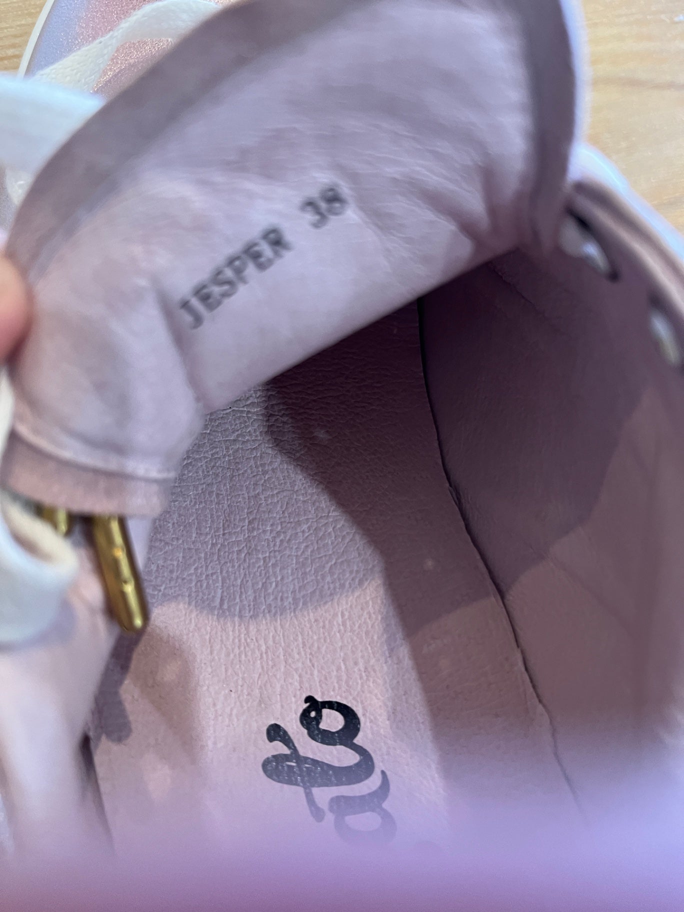 Gelato Jesper Casual Lace-Up Shoes — Metallic Lilac & Pink | EU 38