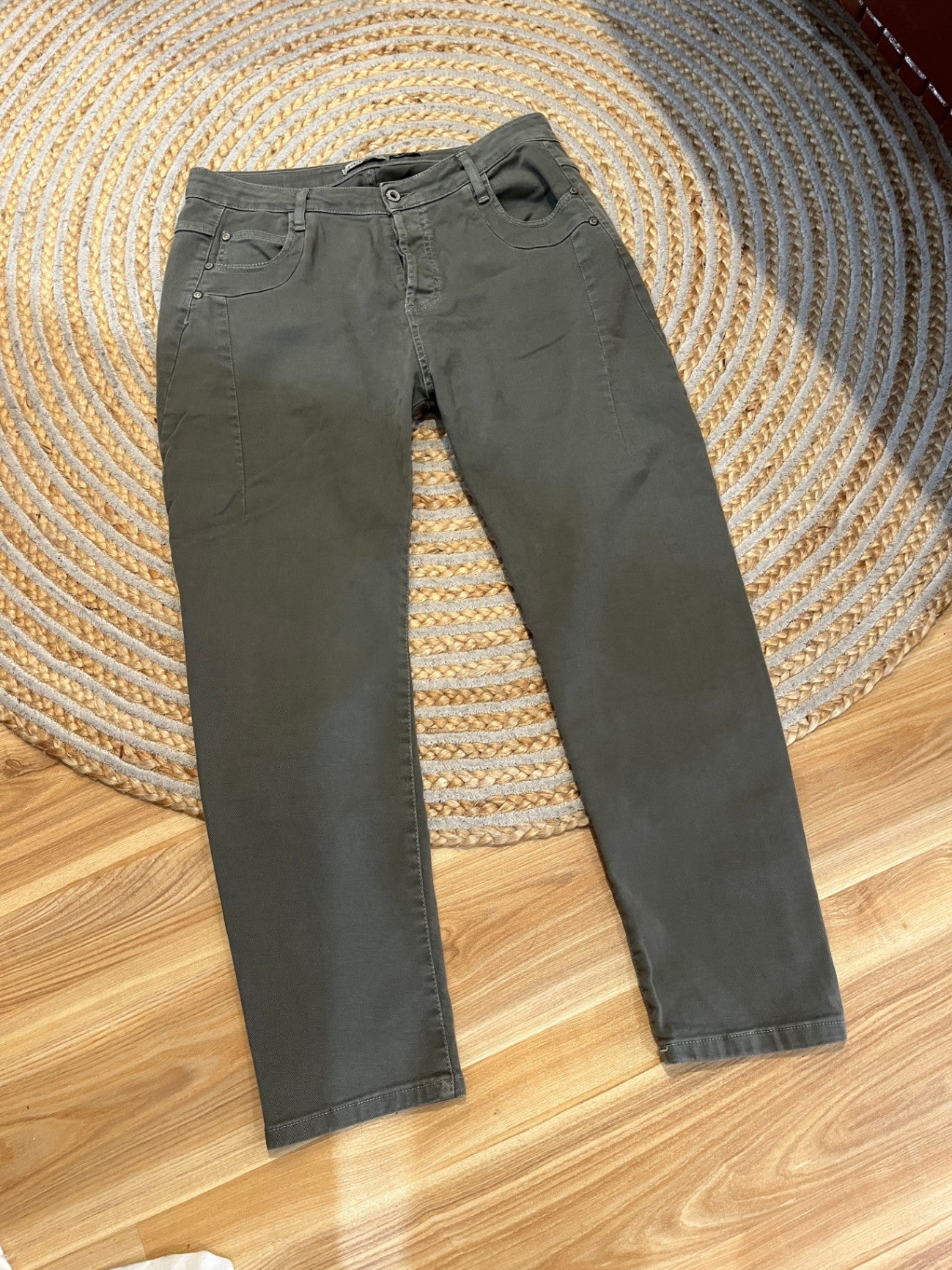 PLEASE Jeans Made in Italy – Khaki, Size Medium
