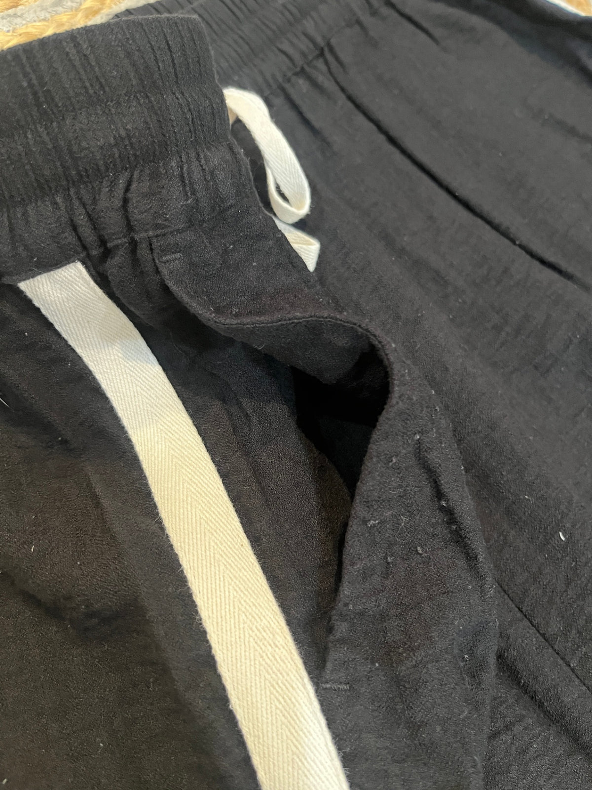 Taylor Sport Classic Black Elastic-Waist Pants – XL