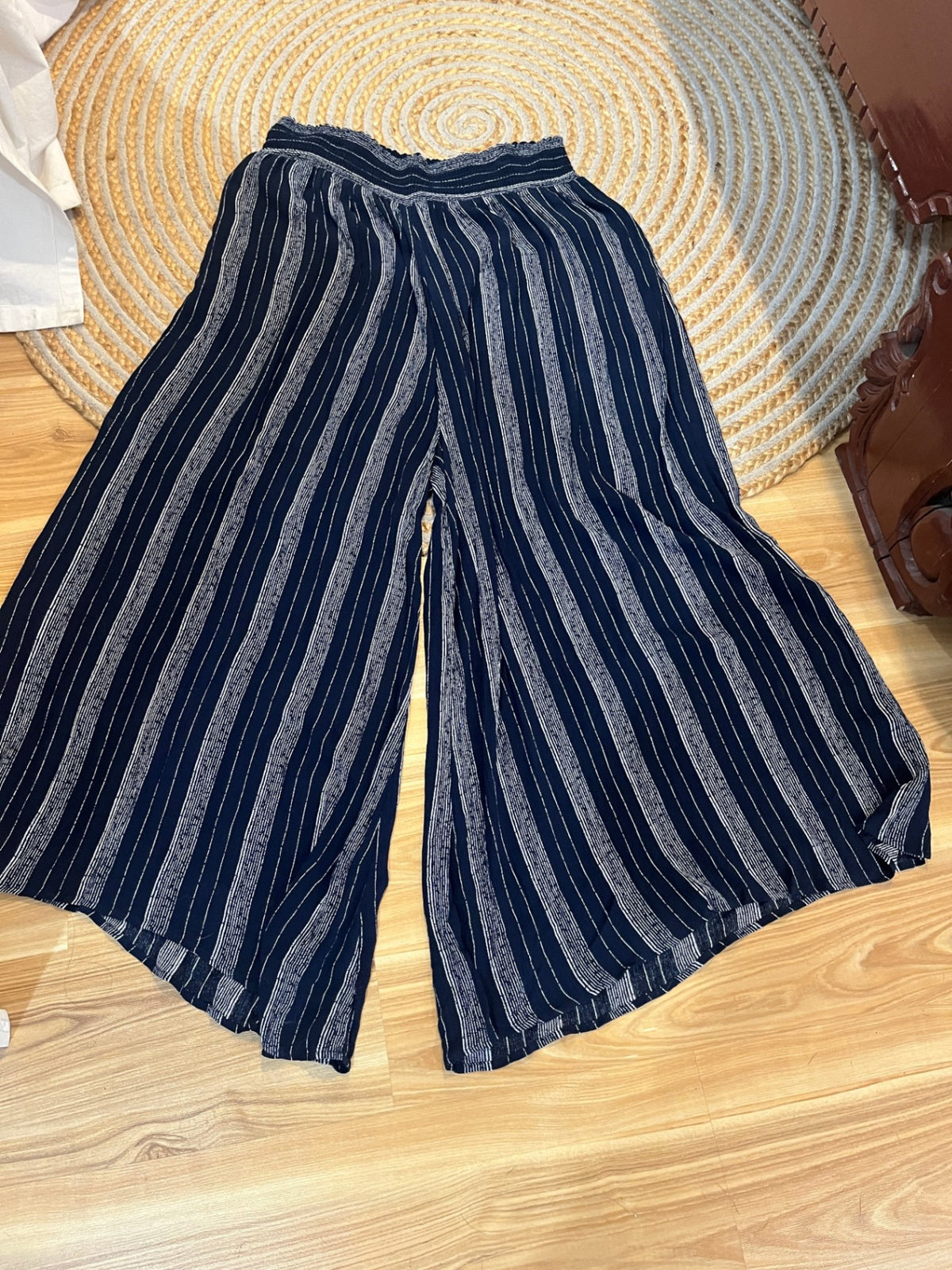Wild Child Navy & White Wide-Leg Pants – Elastic Waist, Size 22
