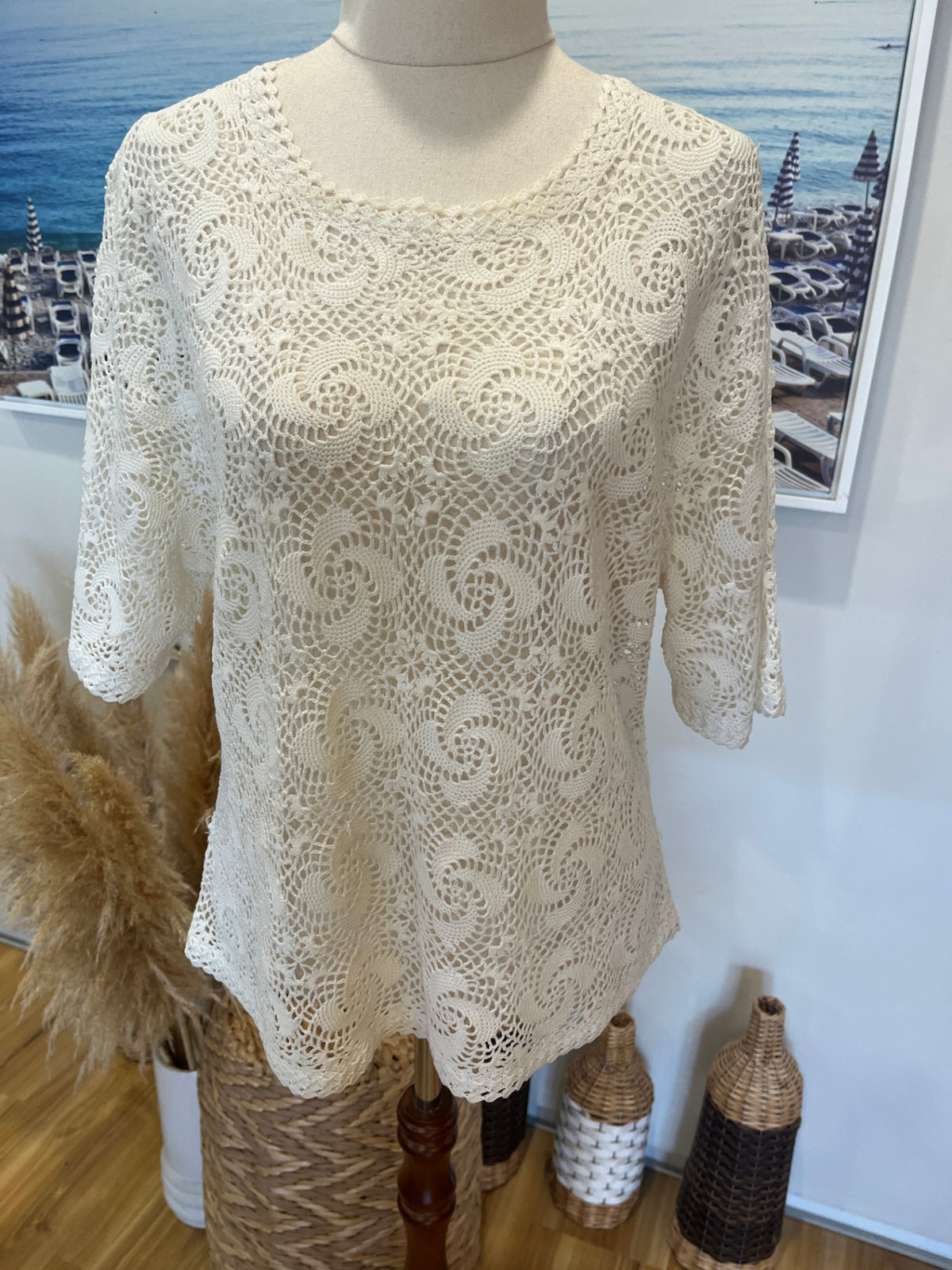 Cream Crochet-Style Round Neck Top – M/L