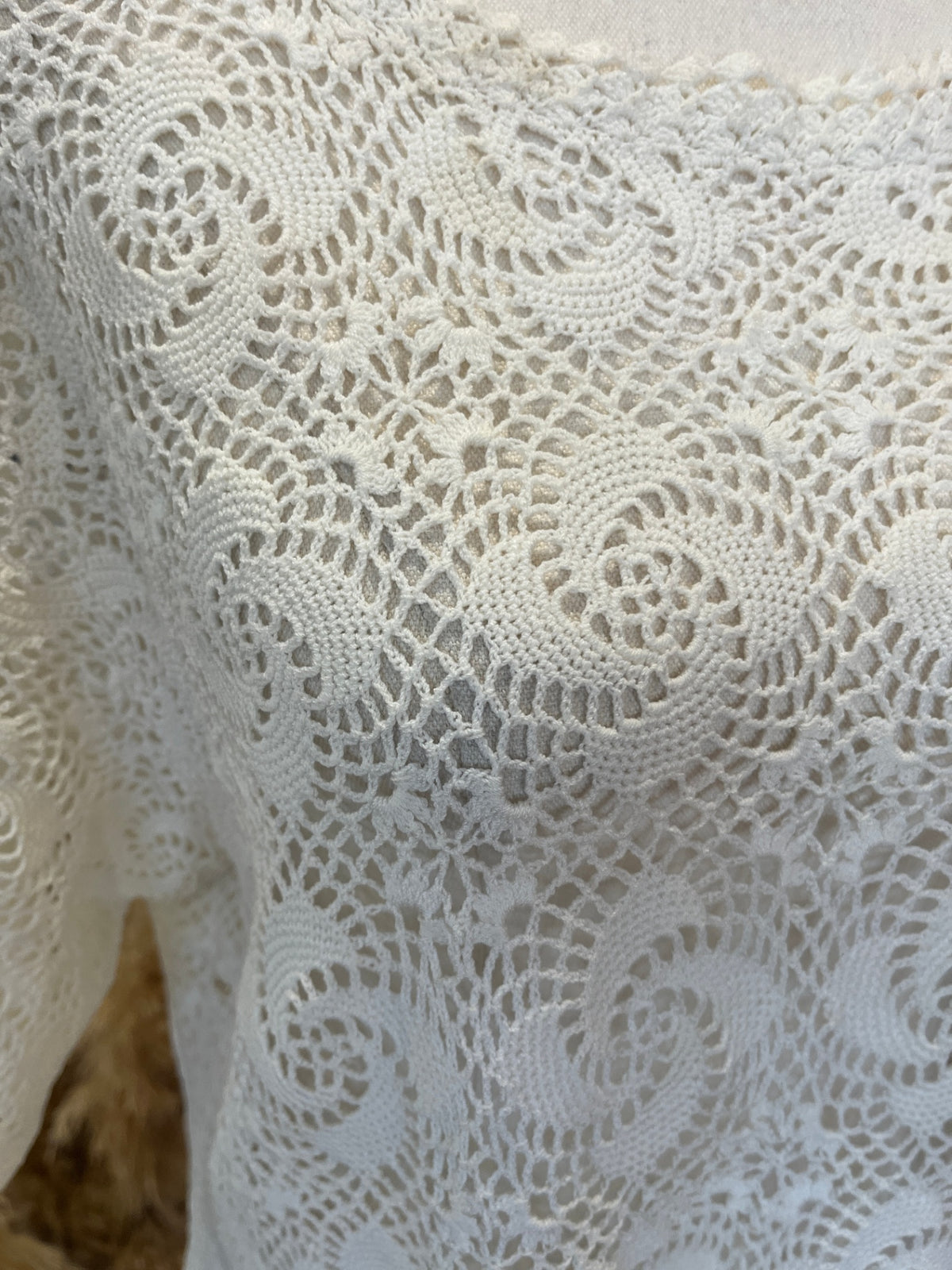 Cream Crochet-Style Round Neck Top – M/L
