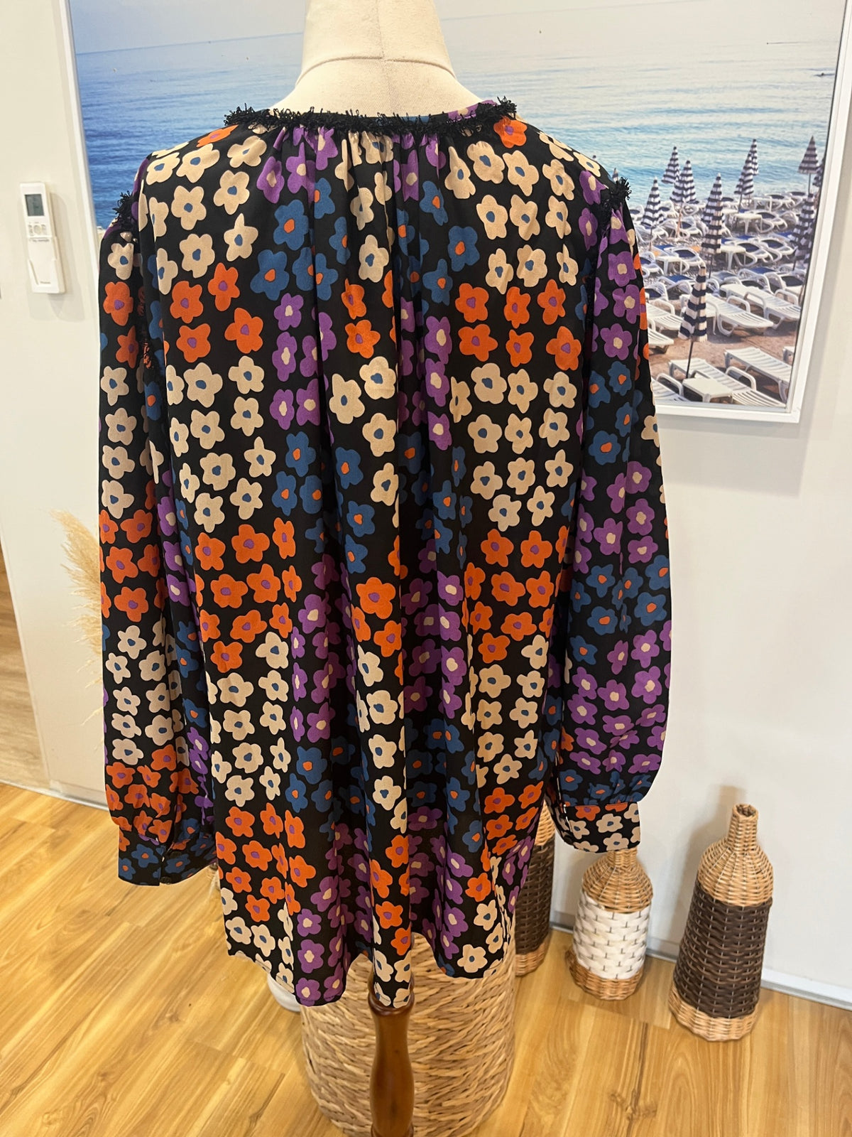 Isla Maree Nicky Werder Black Floral Blouse – M/L