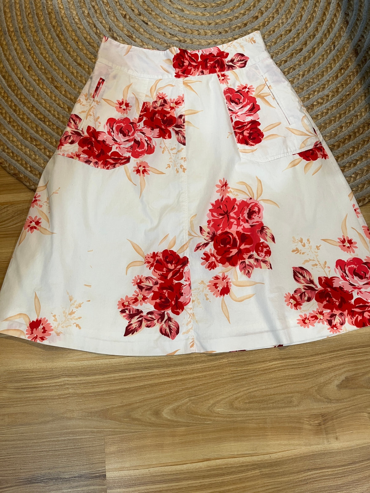 LAURA ASHLEY A Line Skirt White with Pink Floral Size 10