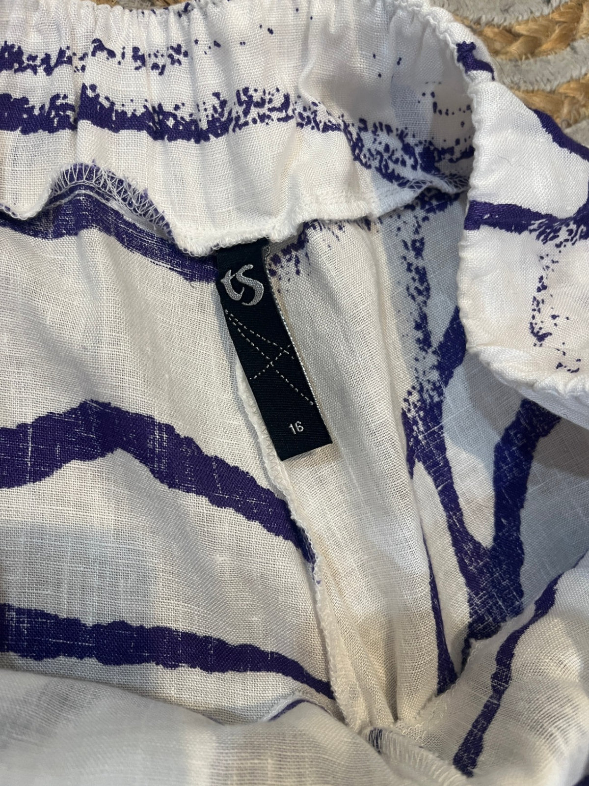 Taking Shape White & Purple Swirl Wide-Leg Pants – Size 14
