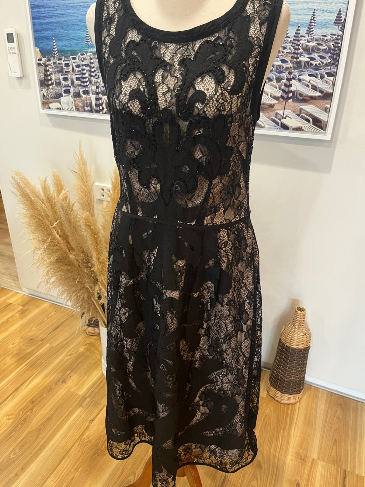 MAX Elegant Black Lace & Beaded Dress – Size 12