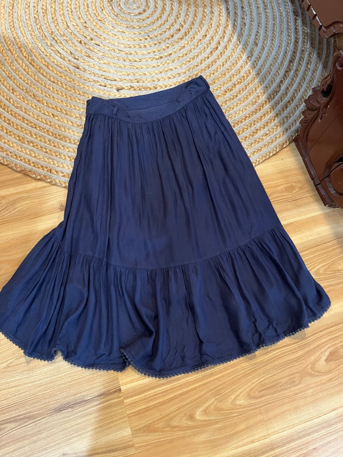 Foxwood Navy Blue Rara Skirt – Size 10