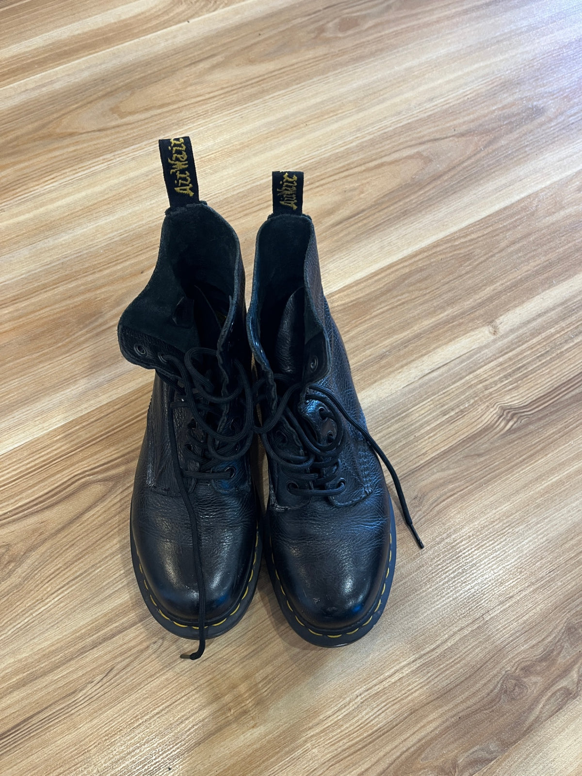 Dr. Martens Black Leather Boots – EU 39