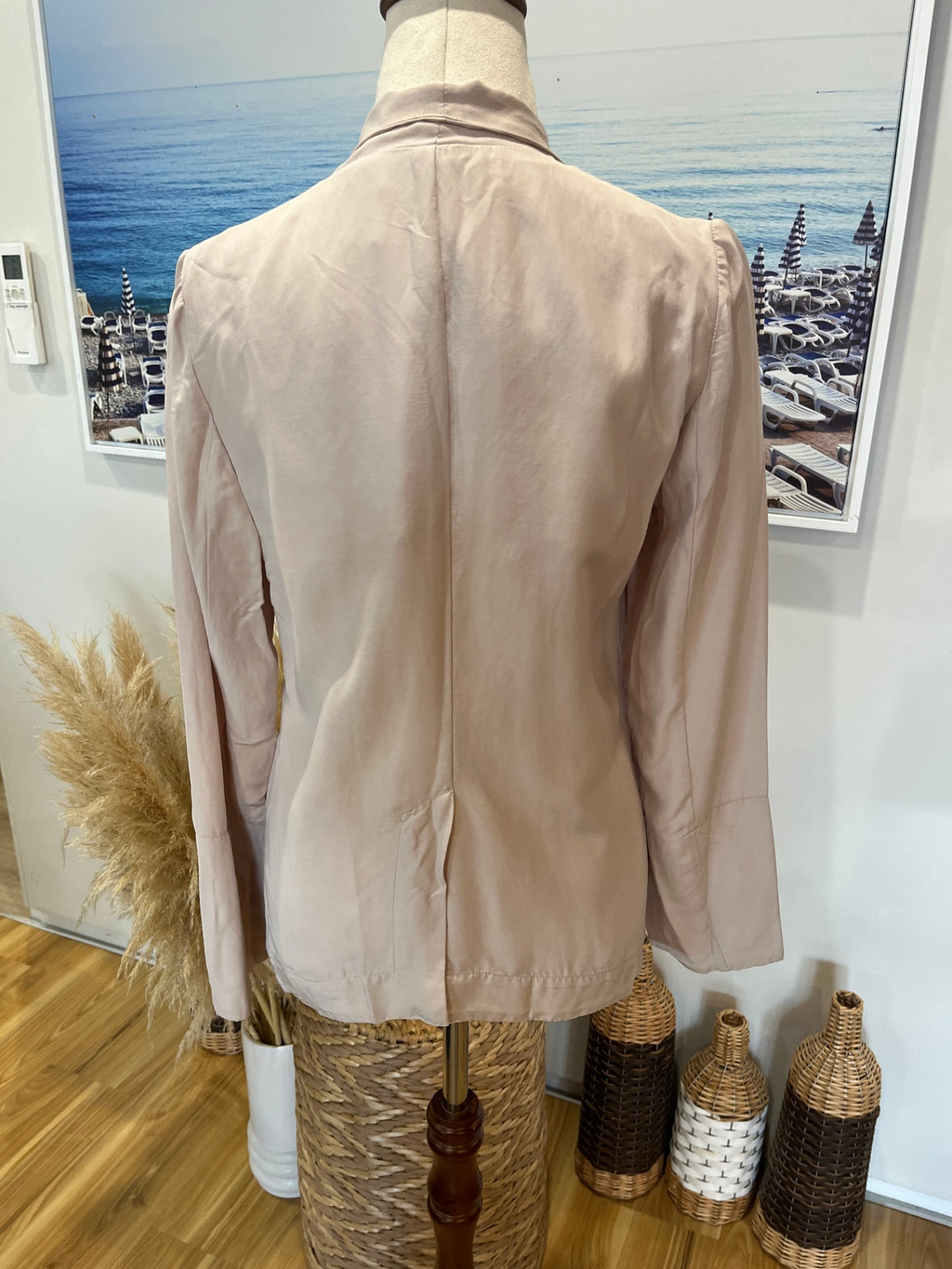 Moochi Beige Waterfall Blazer – Size 6