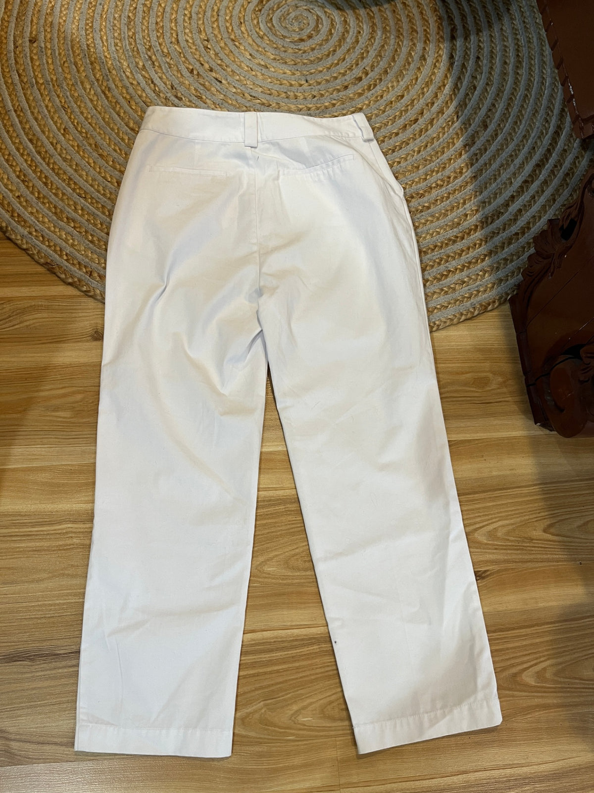 Neon Hart White Pants – Size Large