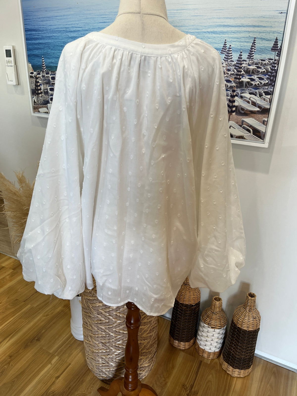 eb&ive Boho Inspired White Top – Size L