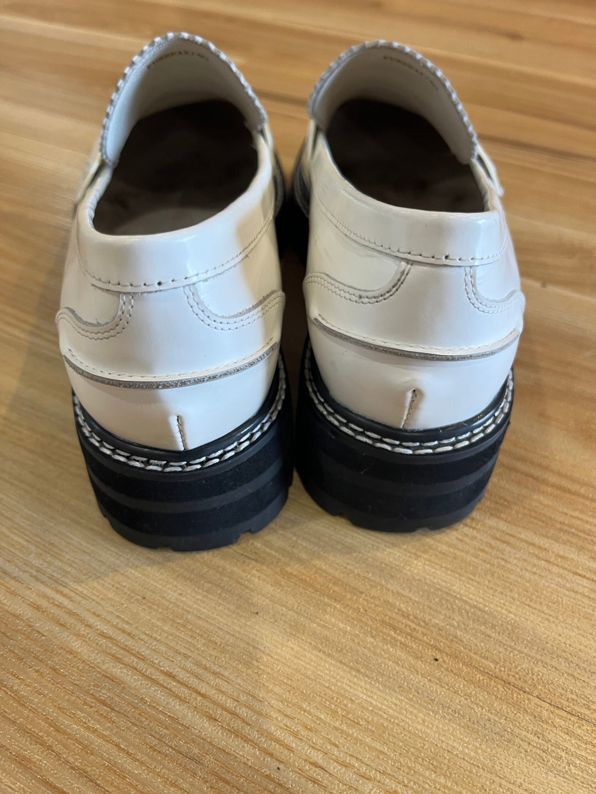 Andrea Biani London Genuine Leather White Shoes – Size 40