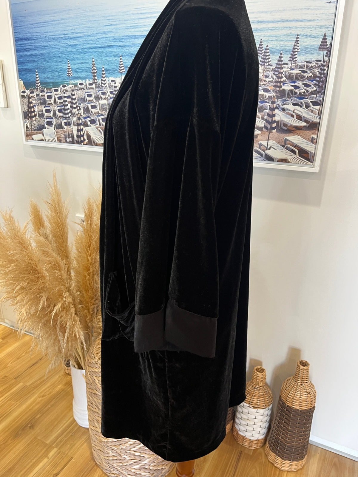 eb&ive Velvety Black Cardigan Jacket – One Size