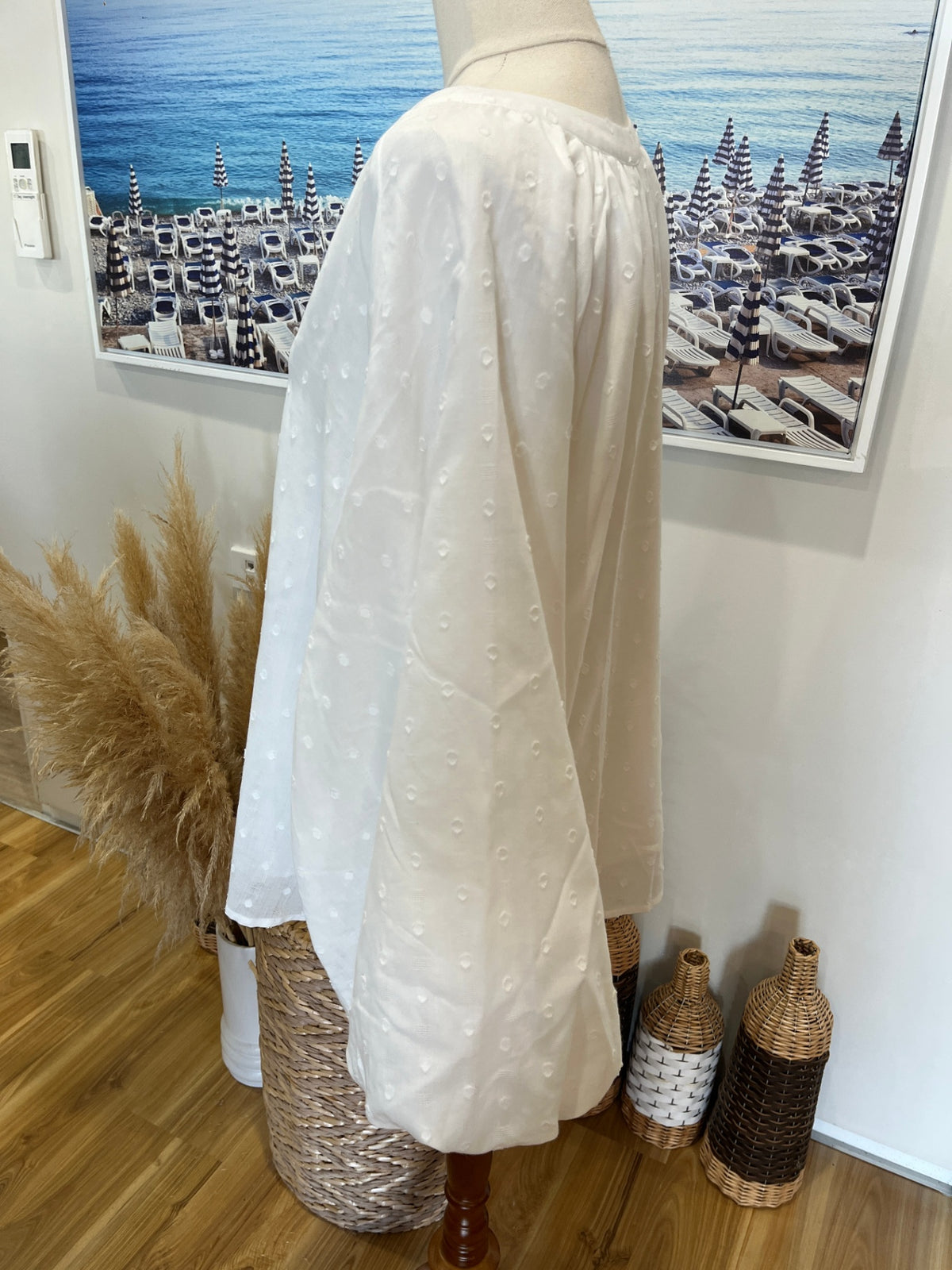eb&ive Boho Inspired White Top – Size L