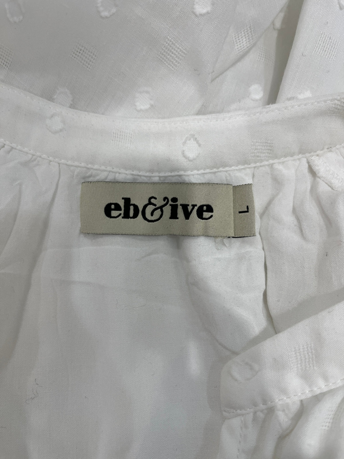 eb&ive Boho Inspired White Top – Size L