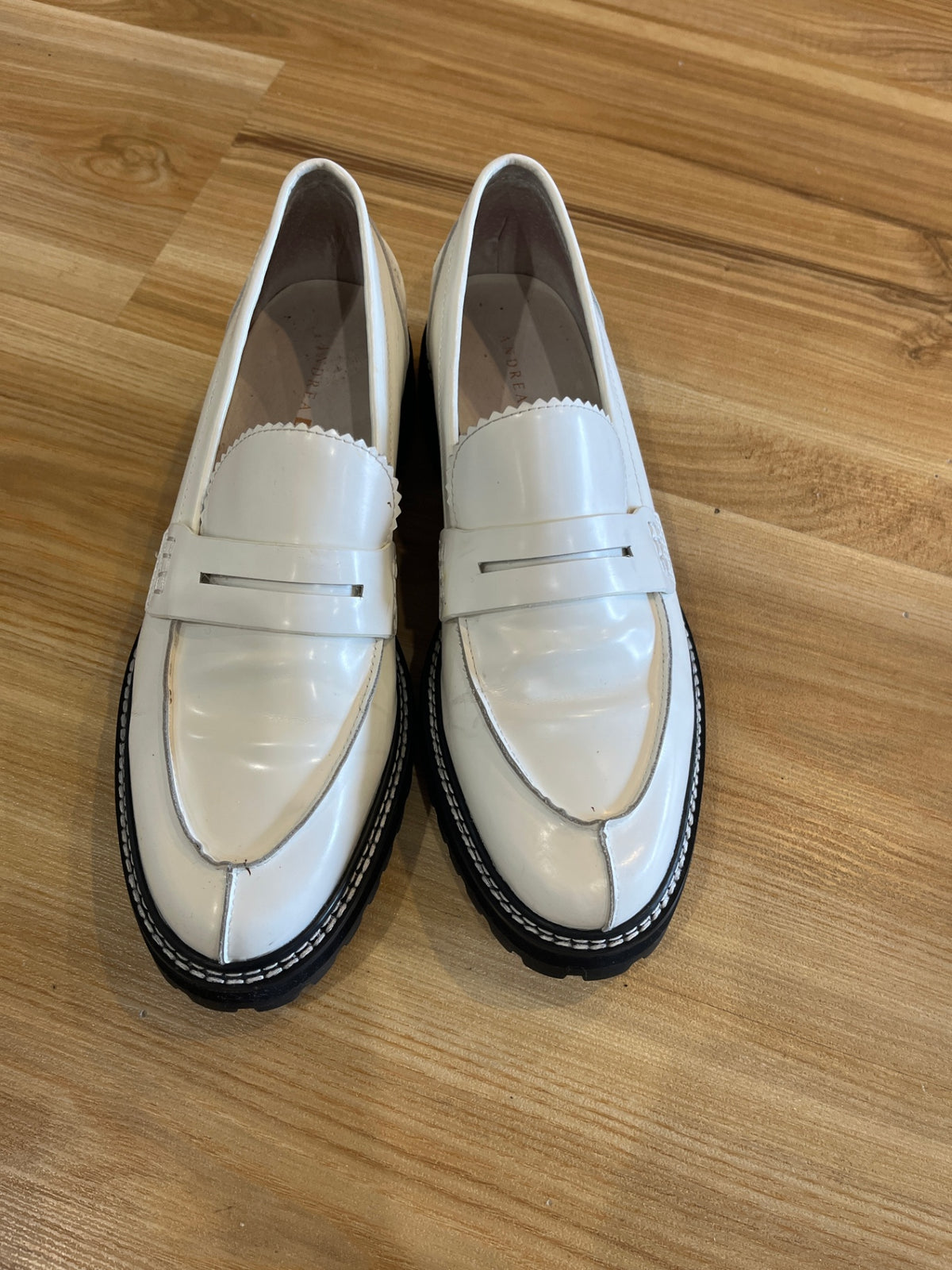 Andrea Biani London Genuine Leather White Shoes – Size 40